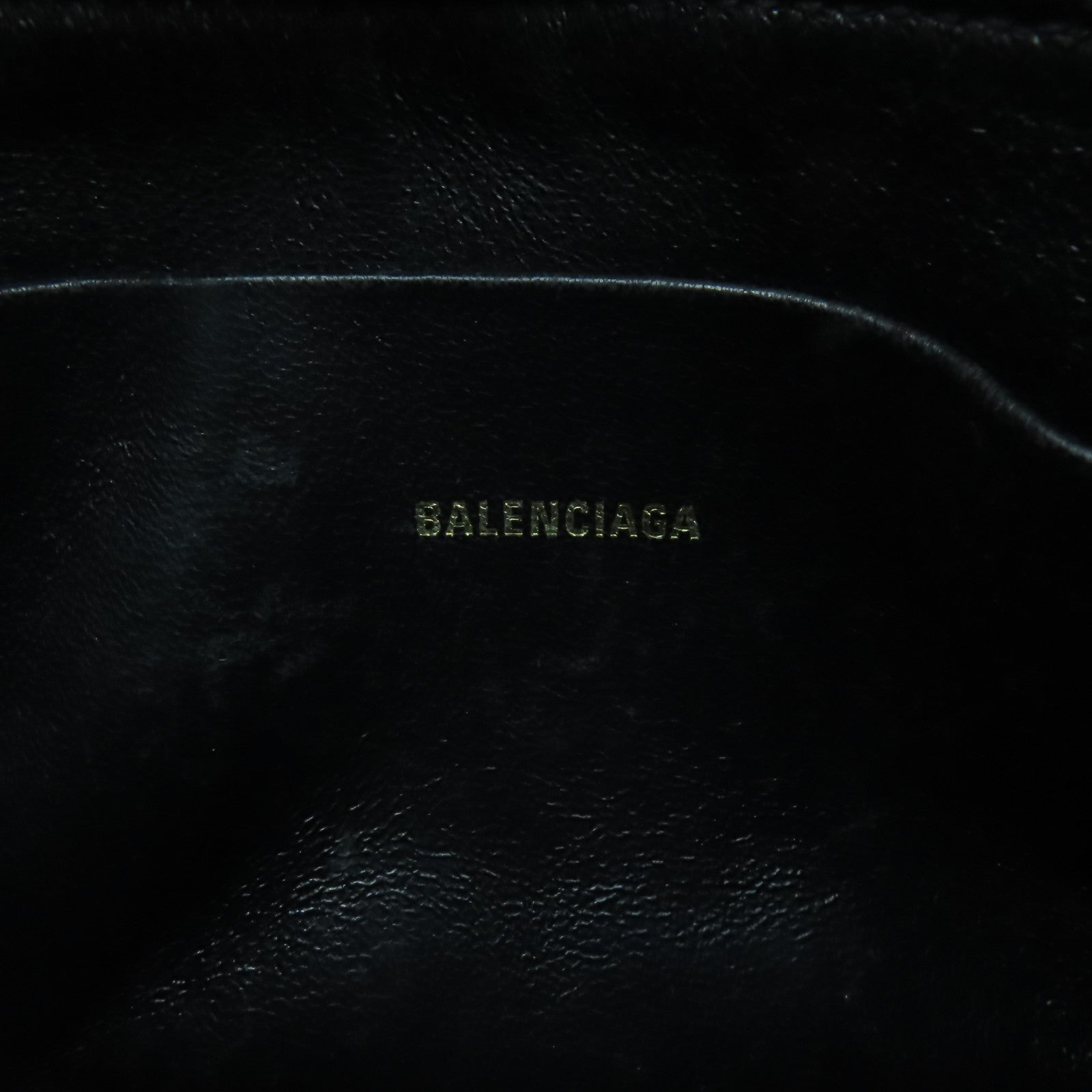 BALENCIAGA 牛皮皮革Clutch金扣手拿包黑色