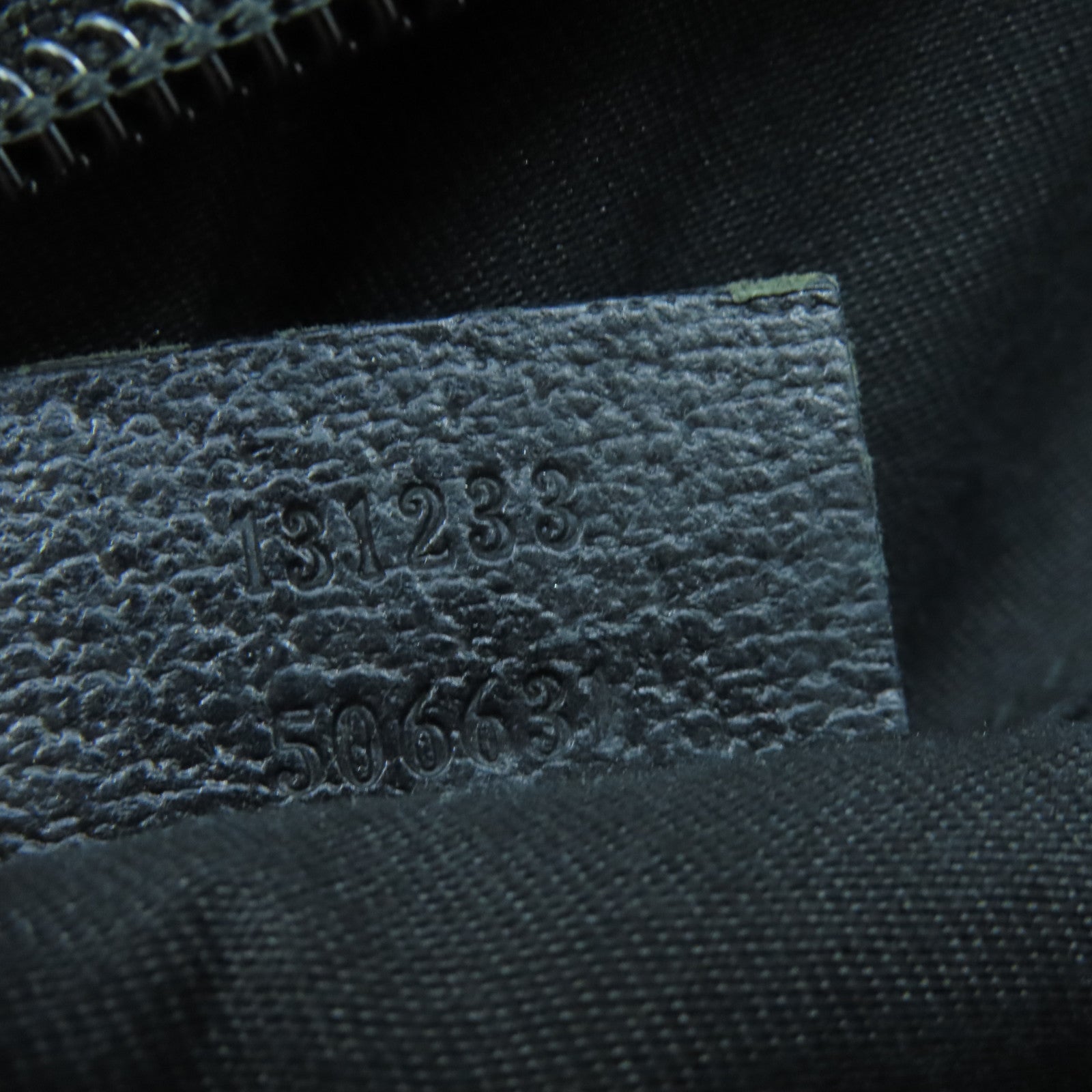 GUCCI 帆布Shoulder Bag銀扣肩背袋黑色