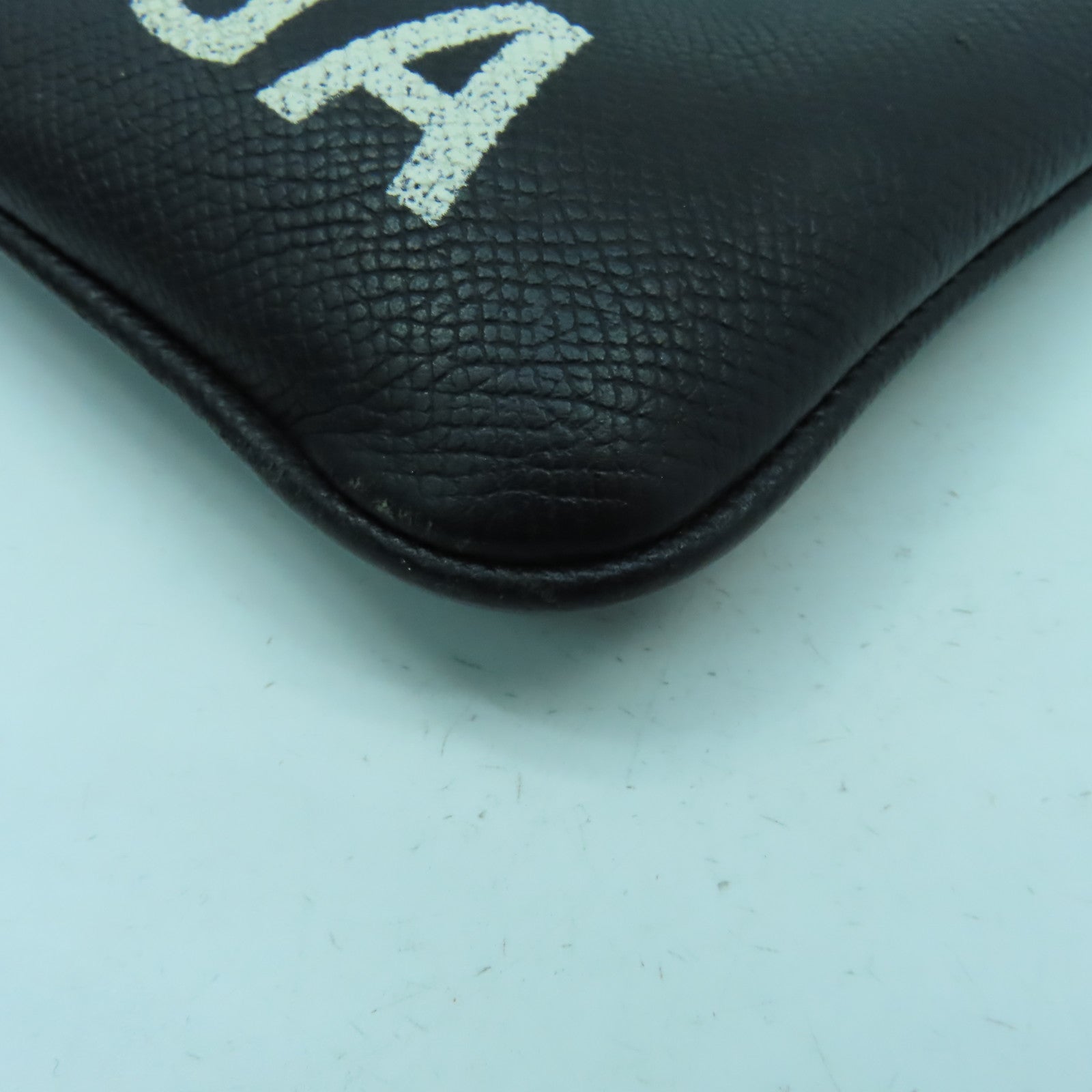 BALENCIAGA 牛皮皮革Clutch金扣手拿包黑色