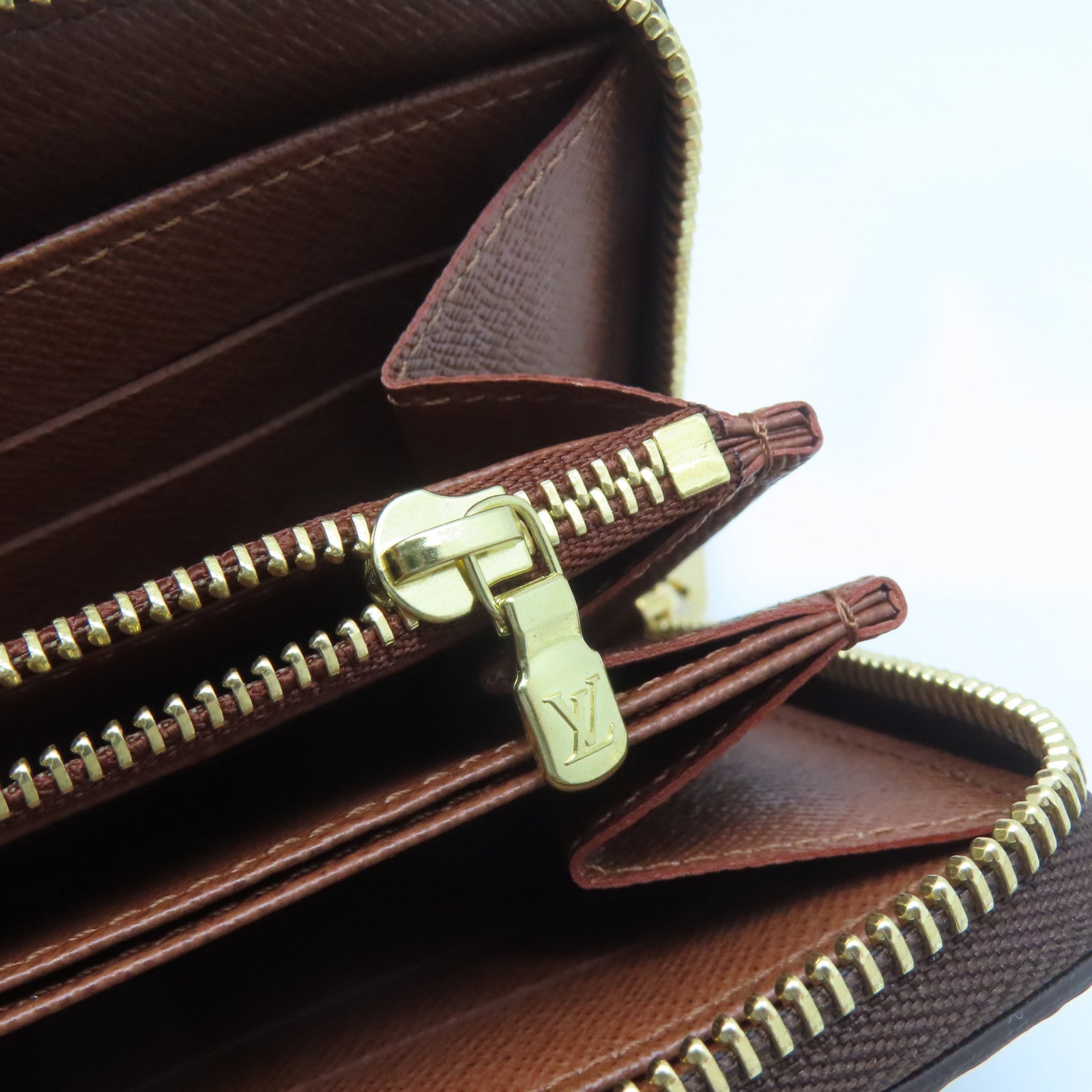 LOUIS VUITTON Monogram Zipper Long Wallet金扣長錢包啡色