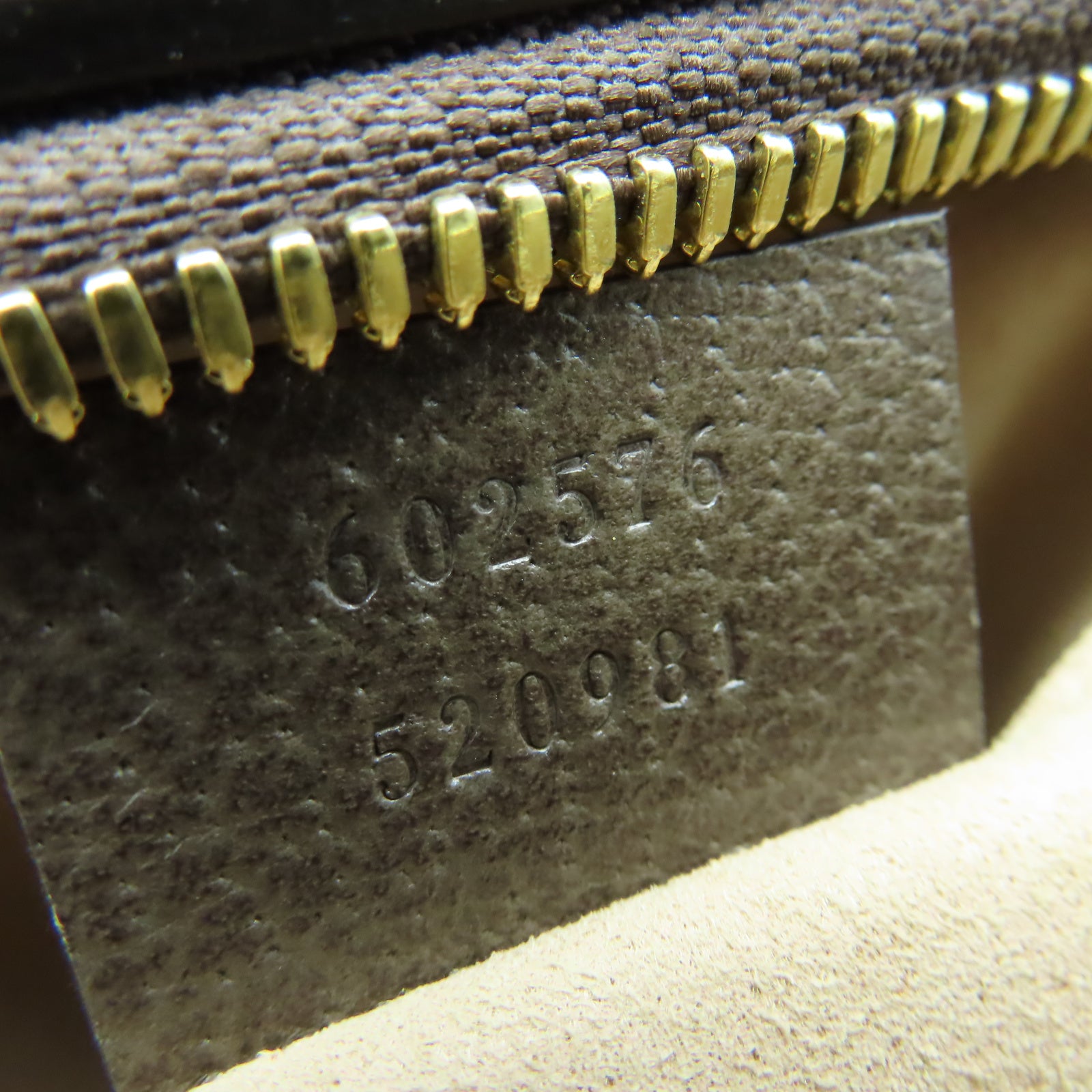 GUCCI 帆布/牛皮皮革Ophidia GG Mini金扣鏈帶肩背袋棕色