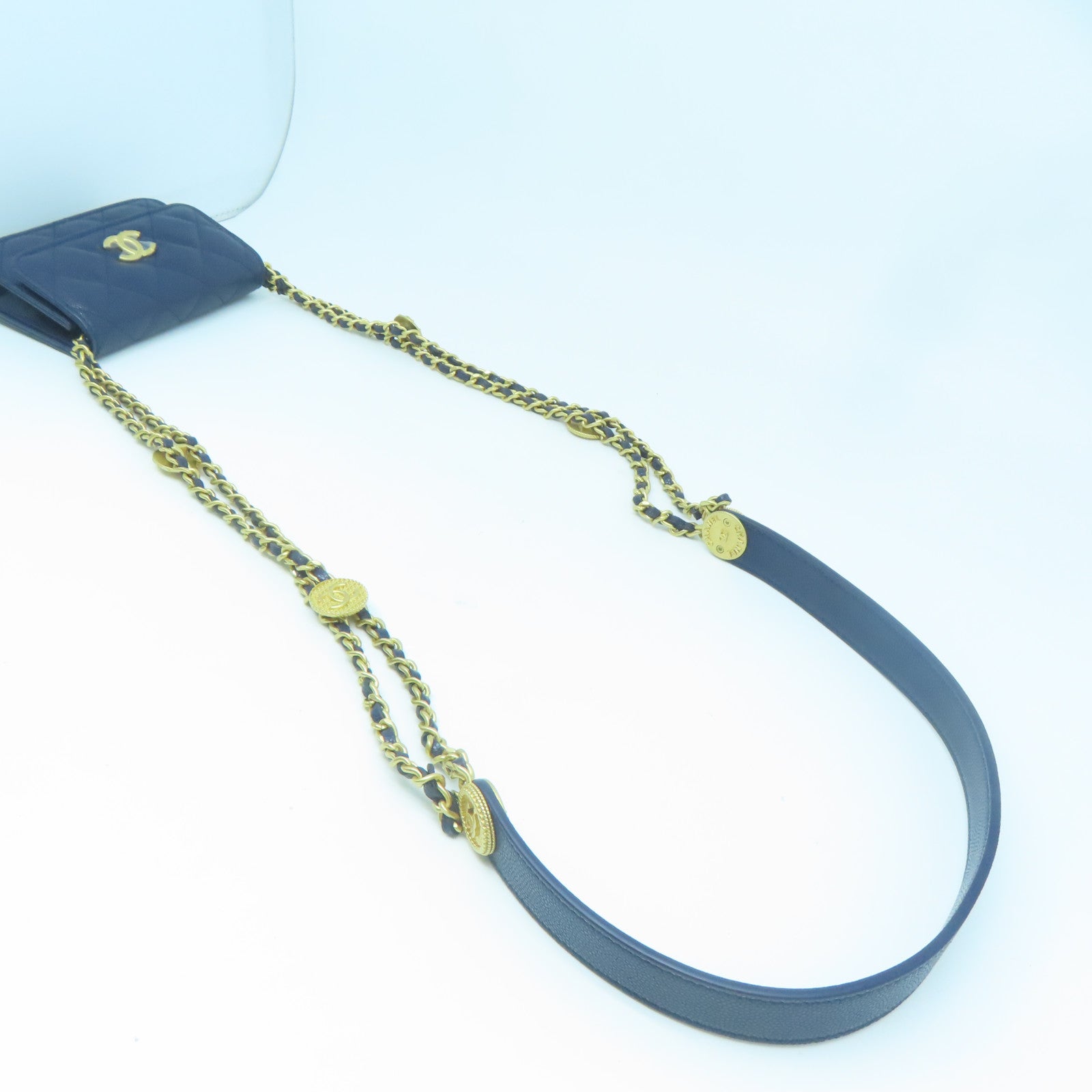 CHANEL 菱格Caviar皮革Chain Shoulder Bag金扣鏈帶肩背袋深藍色