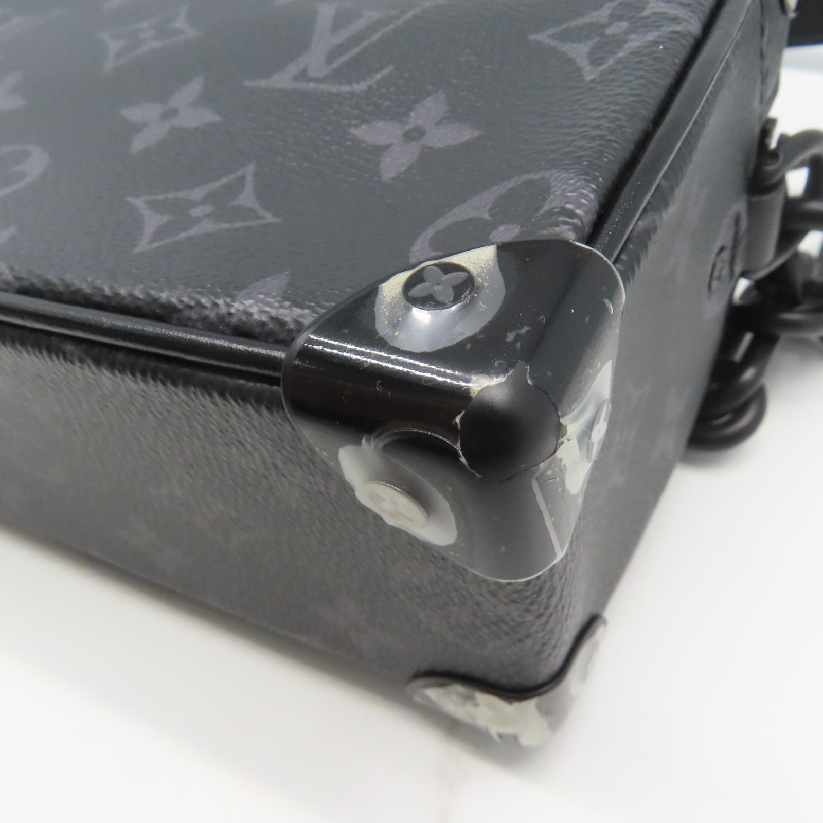 LOUIS VUITTON Monogram Eclipse Mini Soft Truck肩背袋灰色