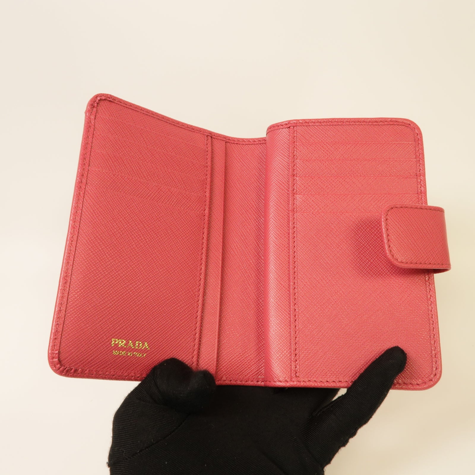 PRADA 牛皮皮革Wallet金扣錢包粉紅色