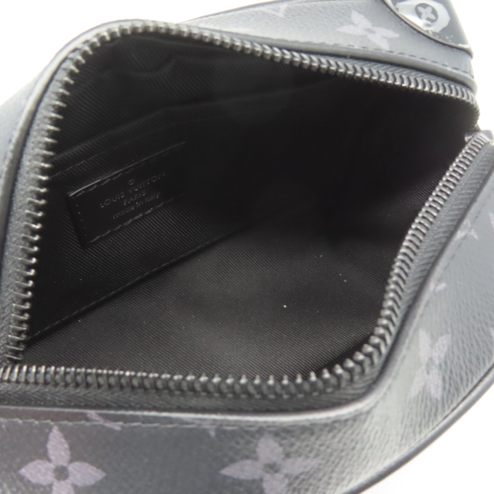 LOUIS VUITTON Monogram Eclipse Mini Soft Truck肩背袋灰色