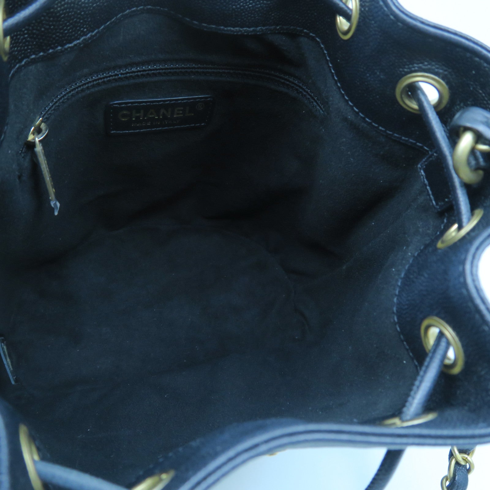 CHANEL Caviar Leather Small Bucket with Chain Gold Buckle Chain Shoulder Bag Black