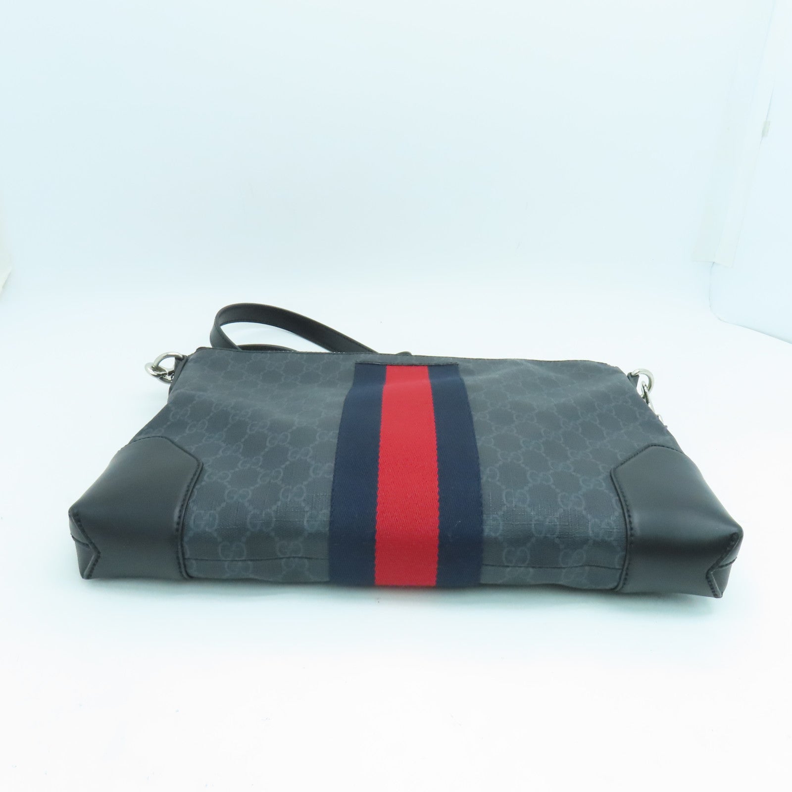 GUCCI coated canvas Shoulder Bag silver buckle shoulder bag black