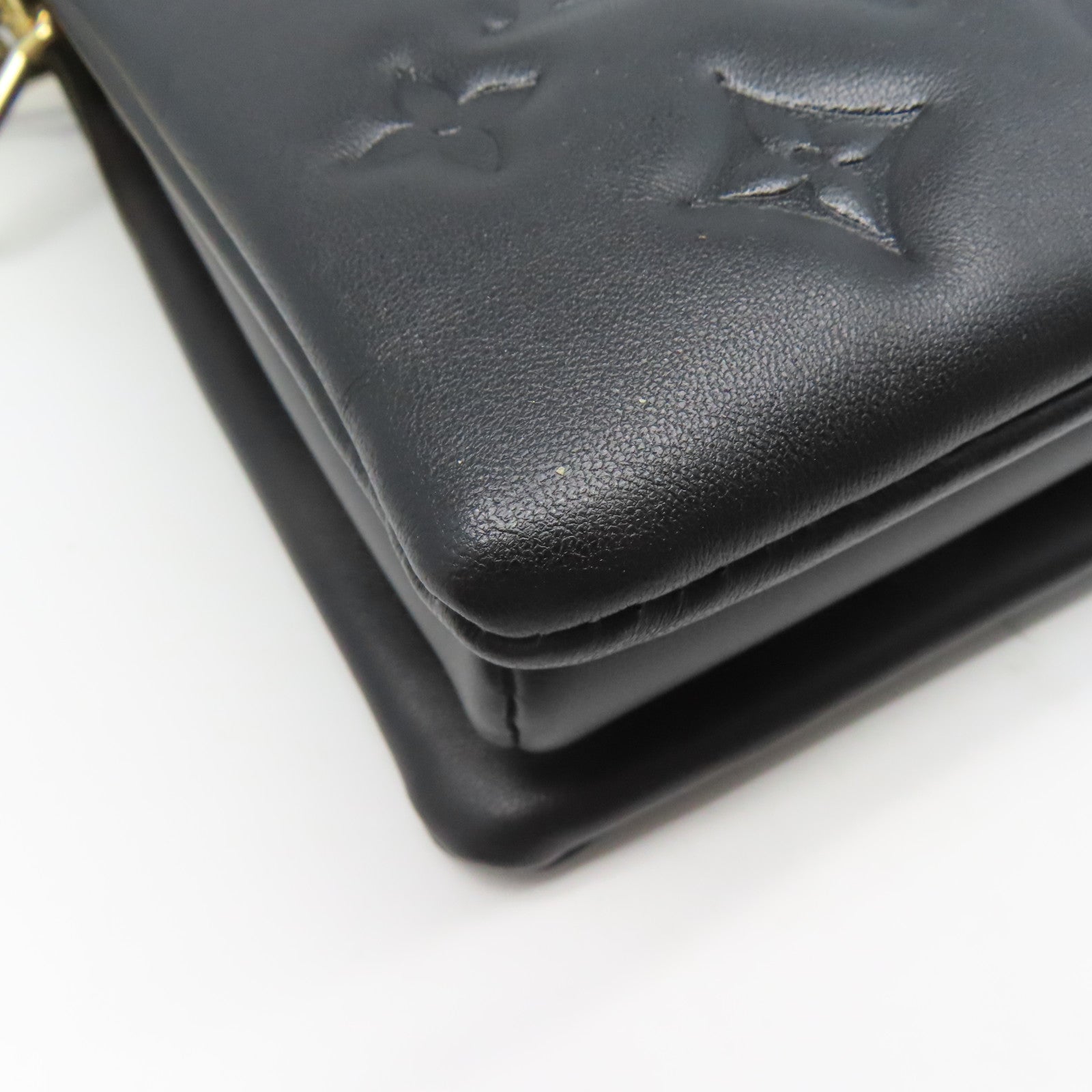 LOUIS VUITTON Monogram Empreinte Coussin PM金扣肩背袋黑色