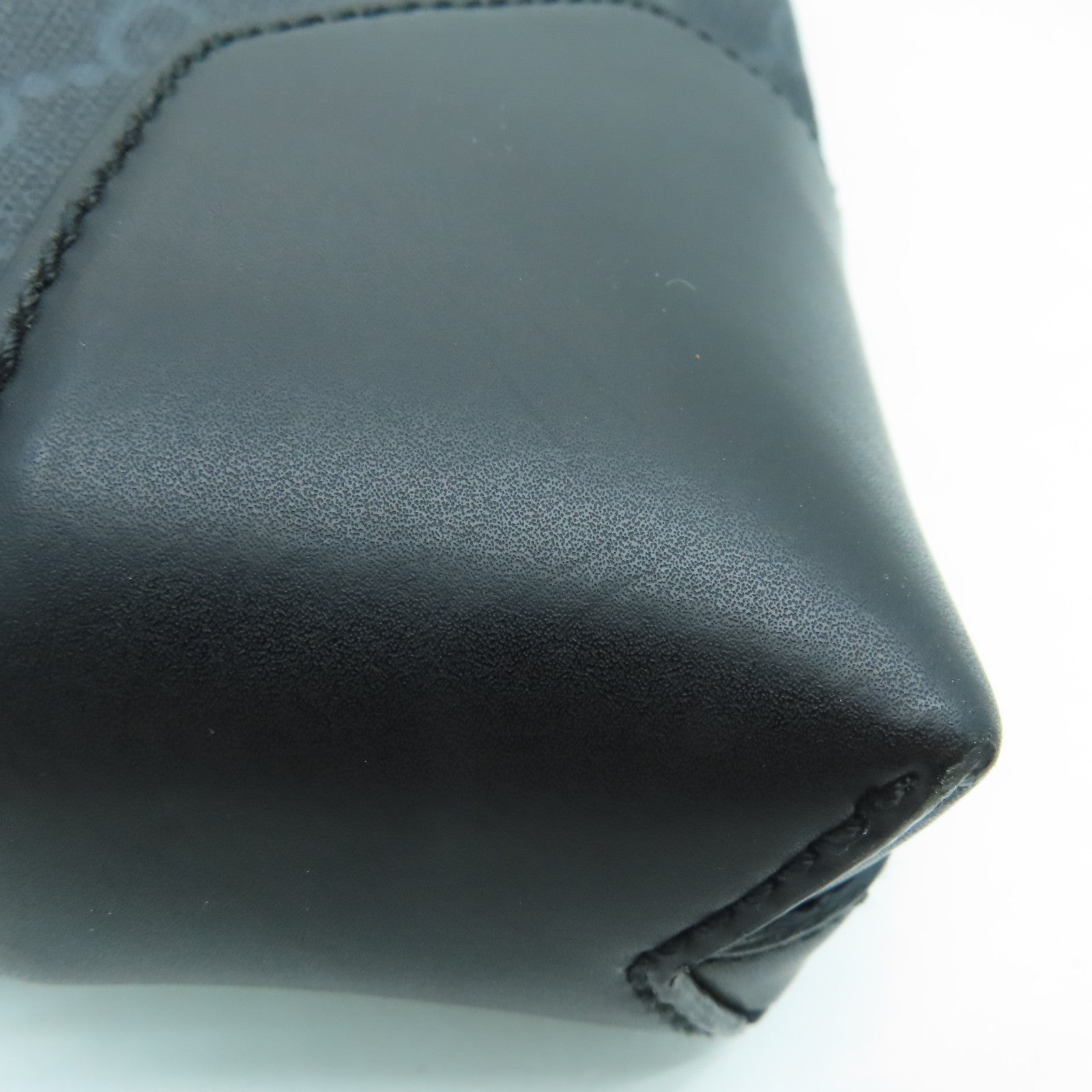 GUCCI coated canvas Shoulder Bag silver buckle shoulder bag black