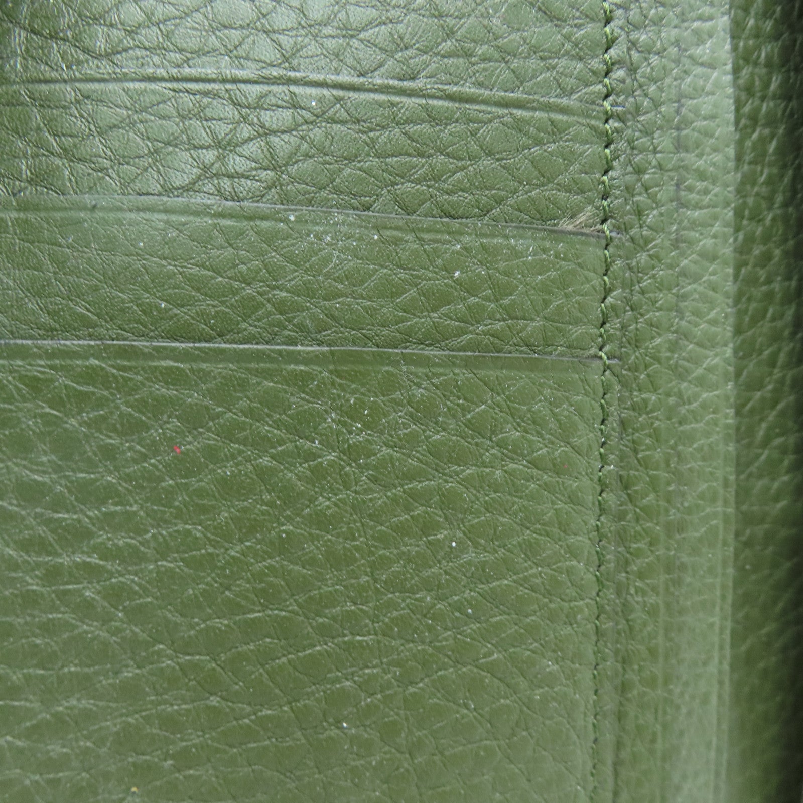 FENDI [Sharp Discount] Cowhide Leather Long Wallet Silver Buckle Wallet Green