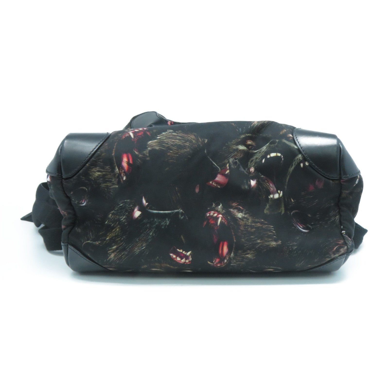 GIVENCHY 尼龍Backpack銀扣背包黑色