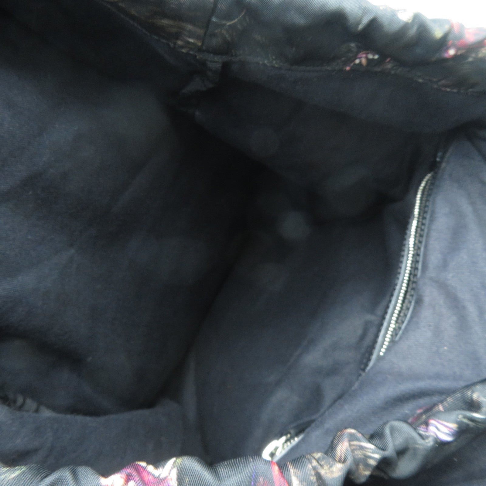 GIVENCHY 尼龍Backpack銀扣背包黑色