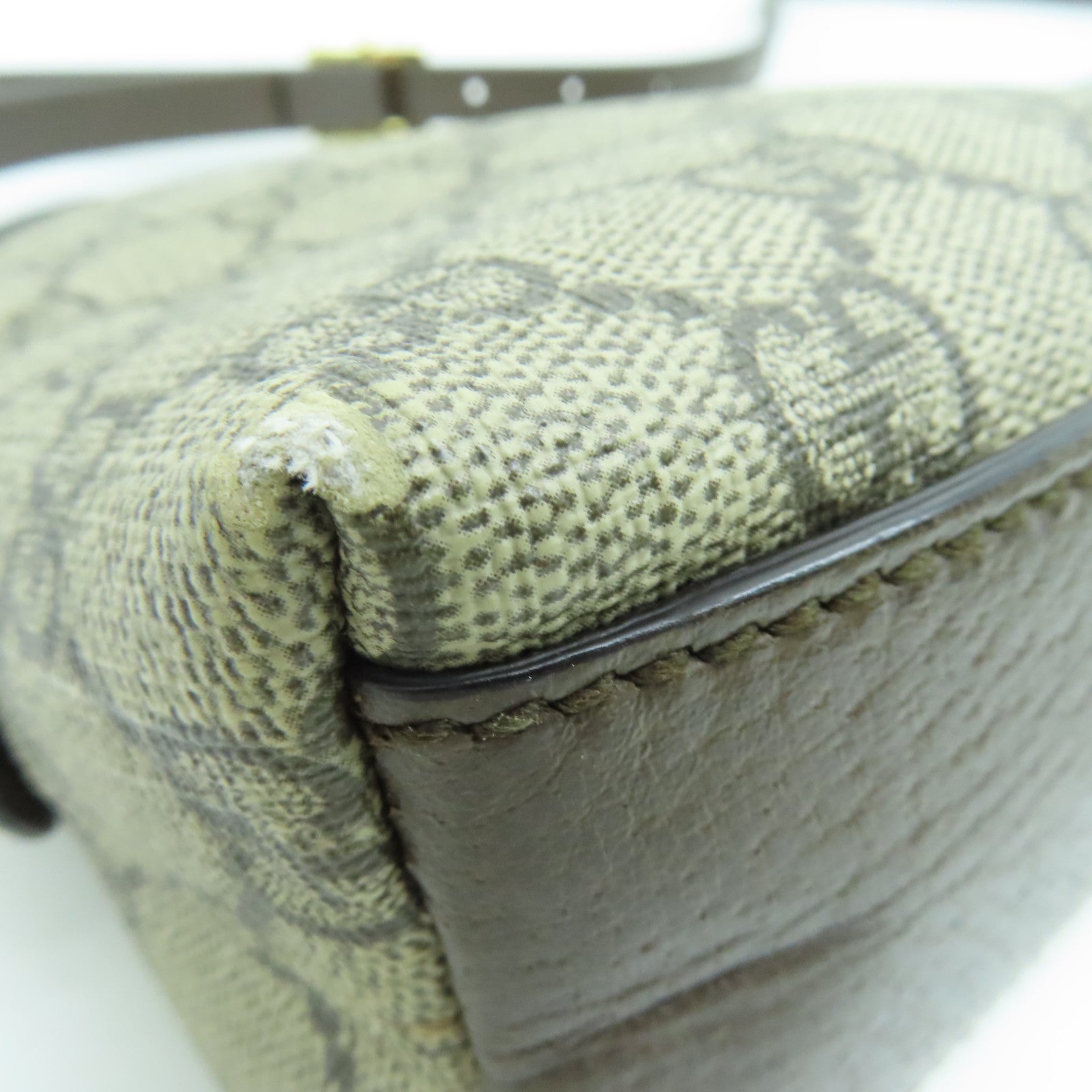 GUCCI 塗層帆布Ophidia GG Bag金扣肩背袋啡色