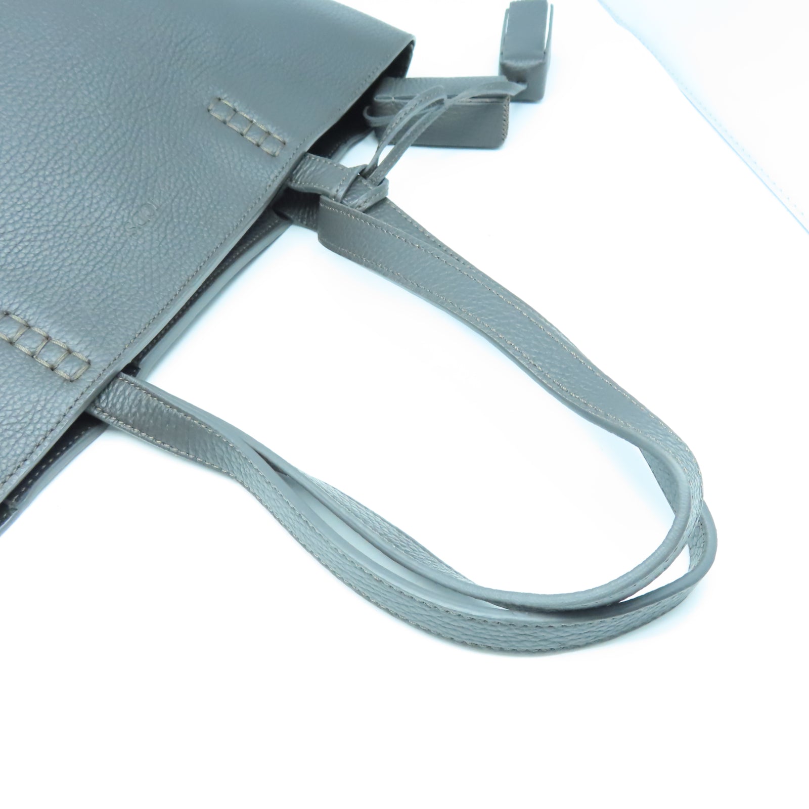 TOD’S 牛皮皮革Tote Bag銀扣手挽袋灰色