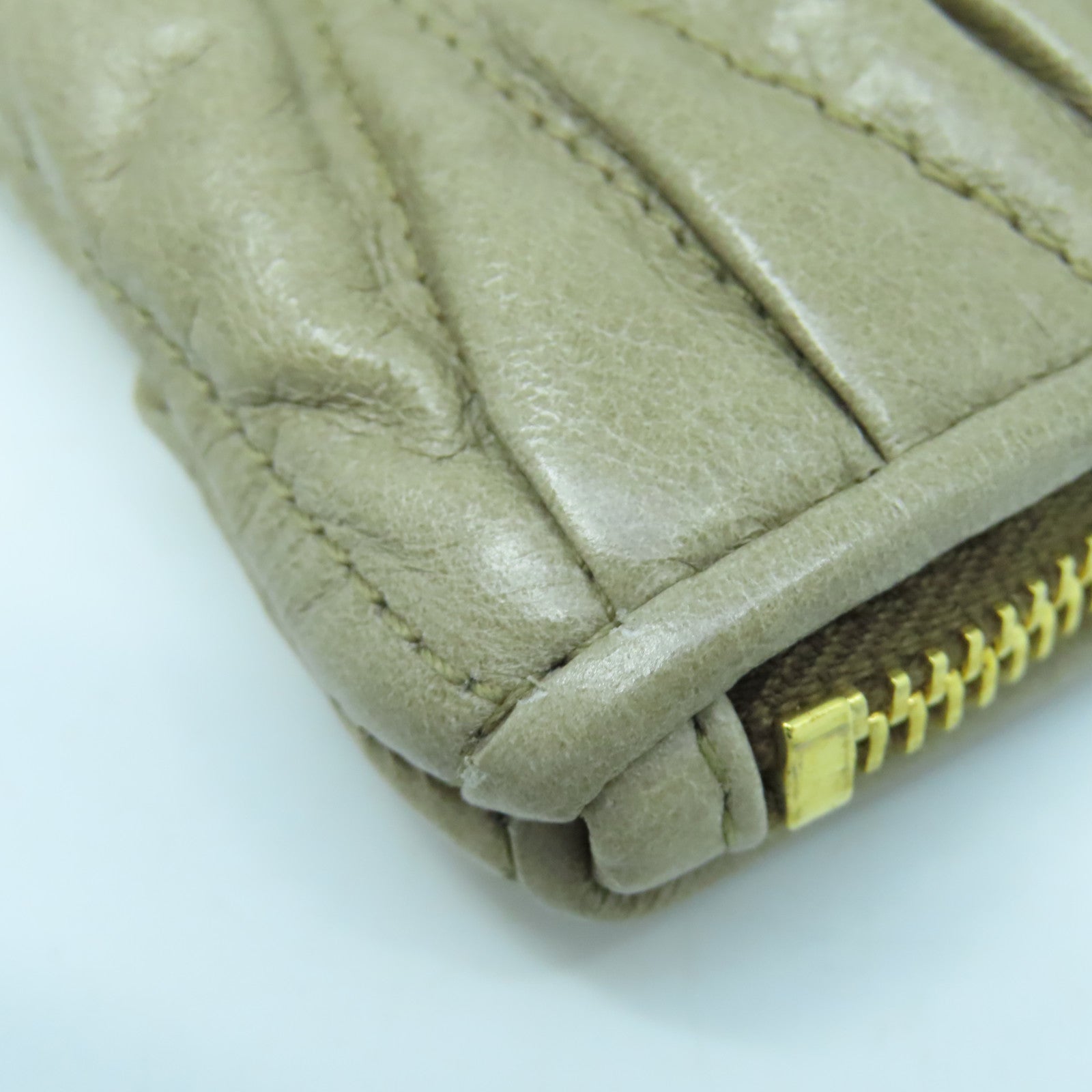 Miu Miu Cowhide Leather Pouch Gold Buckle Clutch Beige