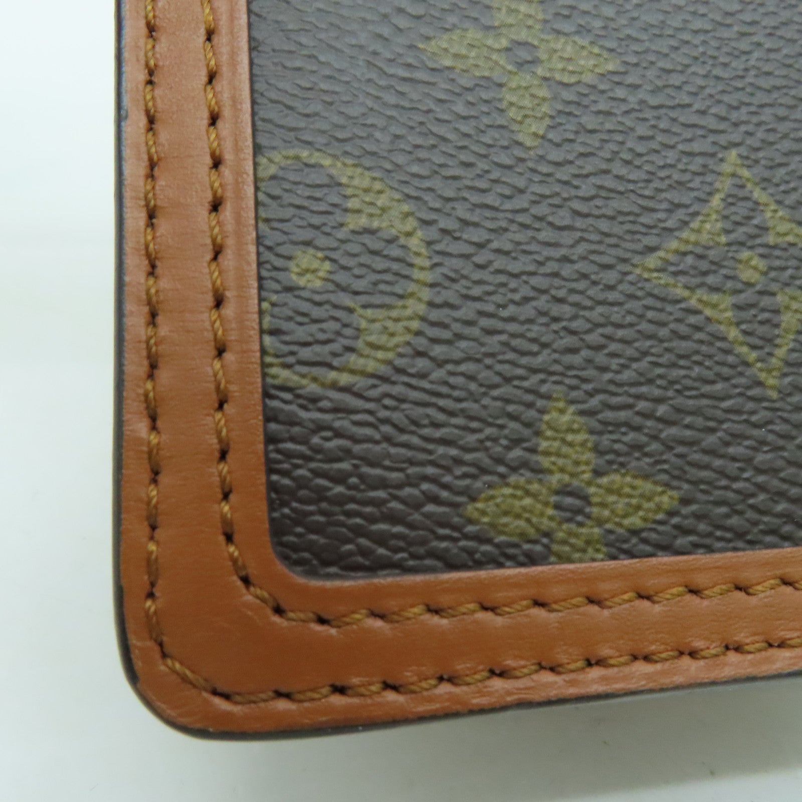 LOUIS VUITTON Monogram Dauphine金扣链带肩背袋啡色