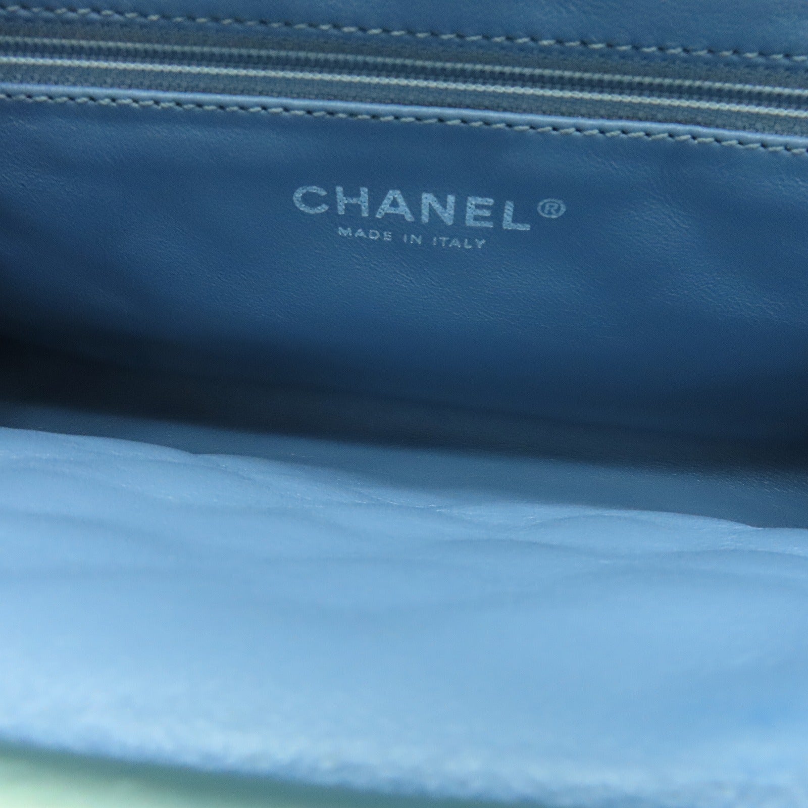 CHANEL 菱格漆皮皮革Clutch銀扣手提包綠色