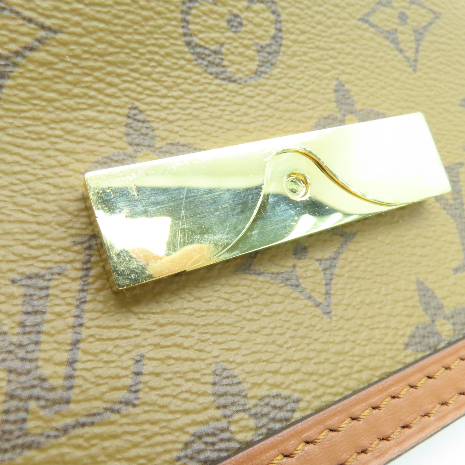 LOUIS VUITTON Monogram Dauphine金扣链带肩背袋啡色