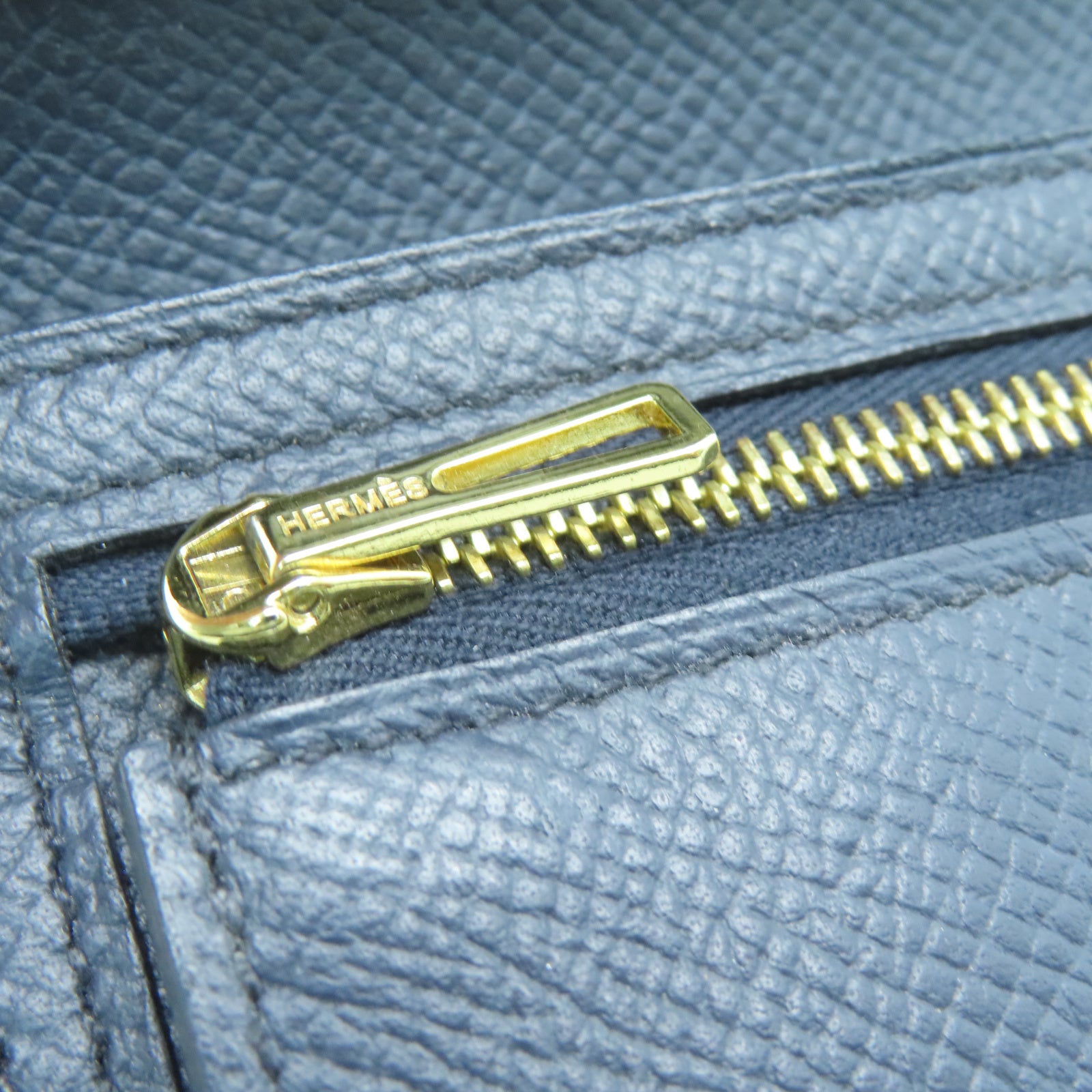 HERMES 【激減優惠】Veau Epsom皮革Bearn Compact金扣錢包深藍色