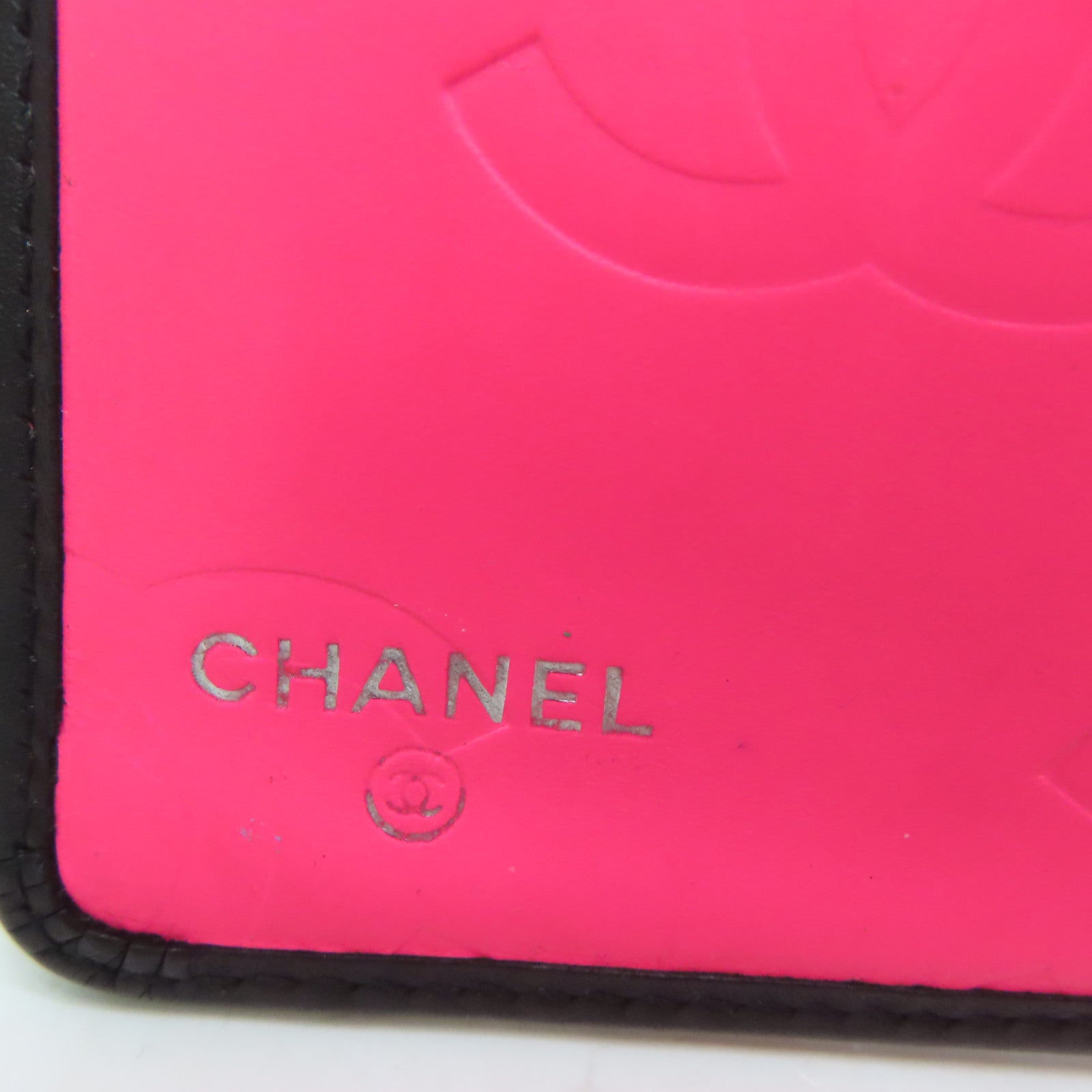 CHANEL [Sharp Discount] Diamond Leather Cambon Line Long Wallet Black/Pink
