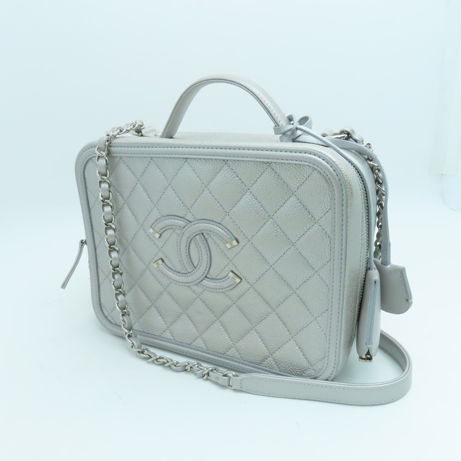 CHANEL 菱格Caviar皮革Chain Shoulder銀扣手挽肩背兩用袋銀色