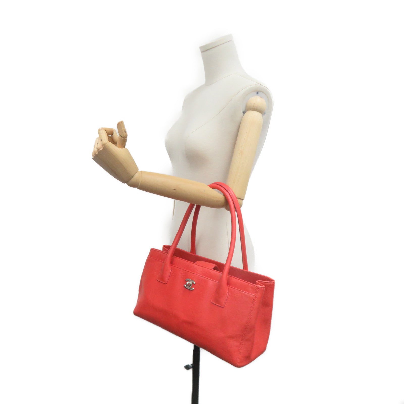 CHANEL [sharp discount] cowhide leather Shoulder Bag silver buckle shoulder bag orange red