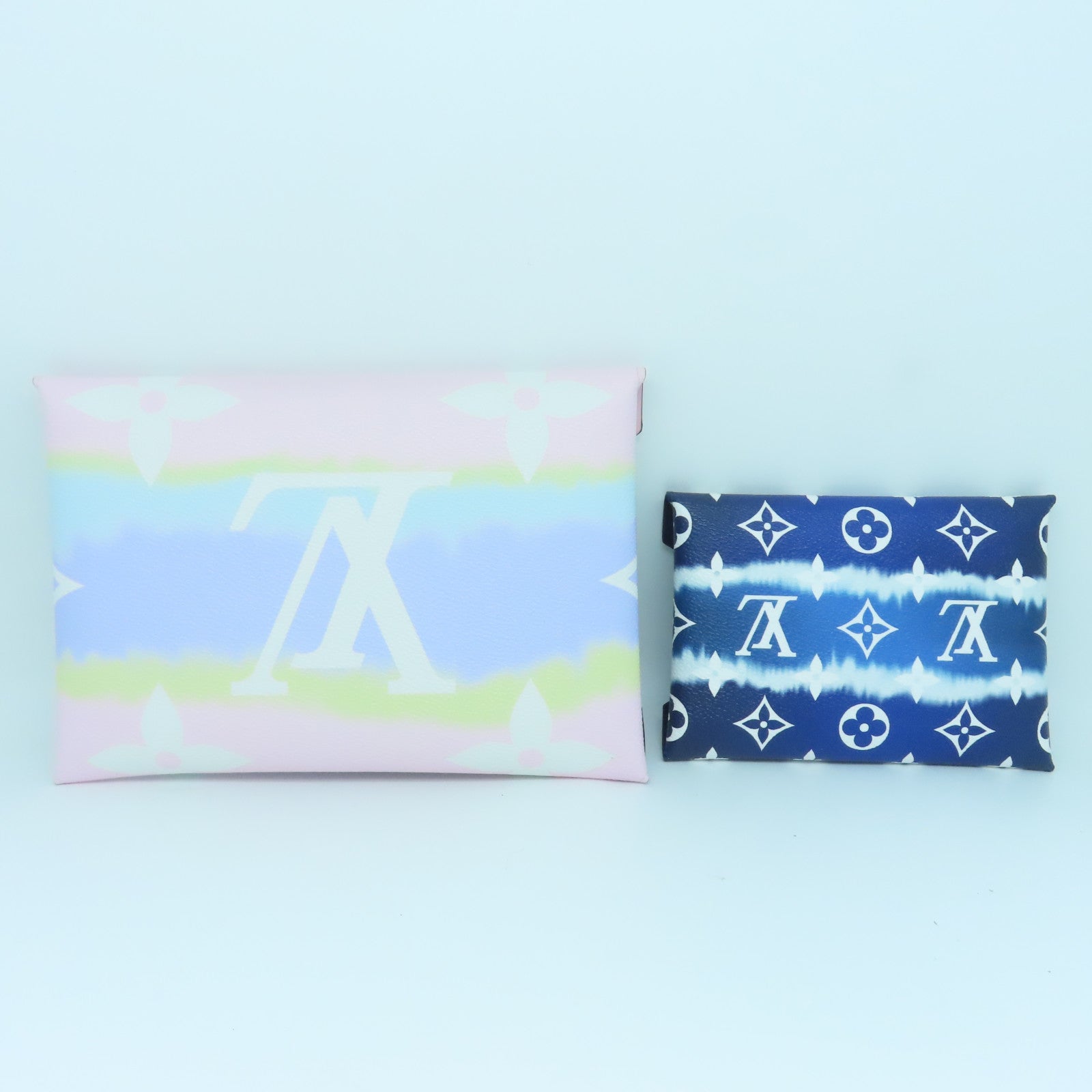 LOUIS VUITTON Monogram Kirigami Pochette Silver Buckle Clutch Color/Blue
