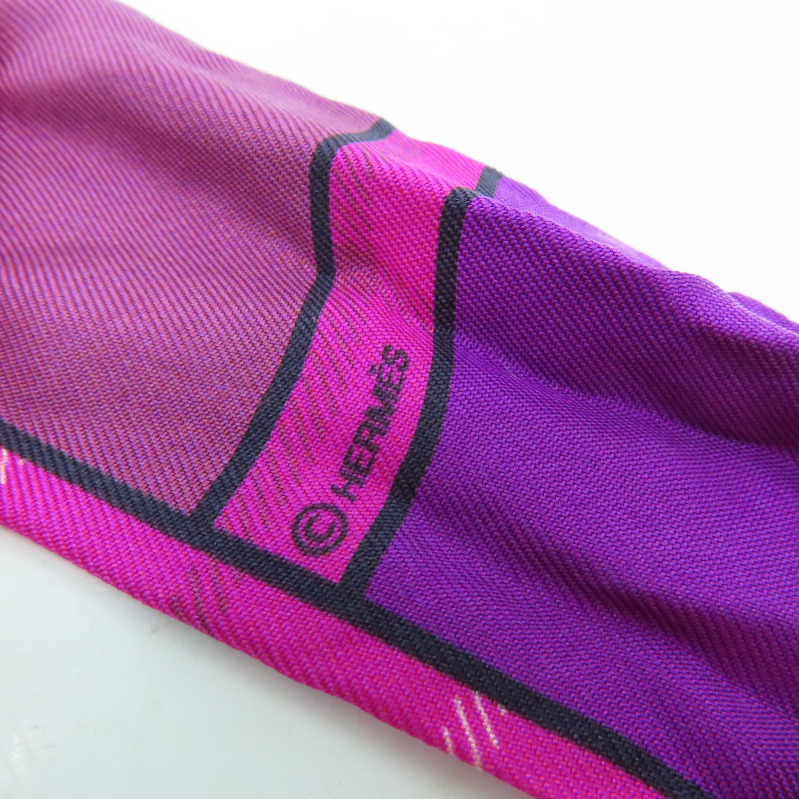 HERMES silk Twilly Scarf scarf color