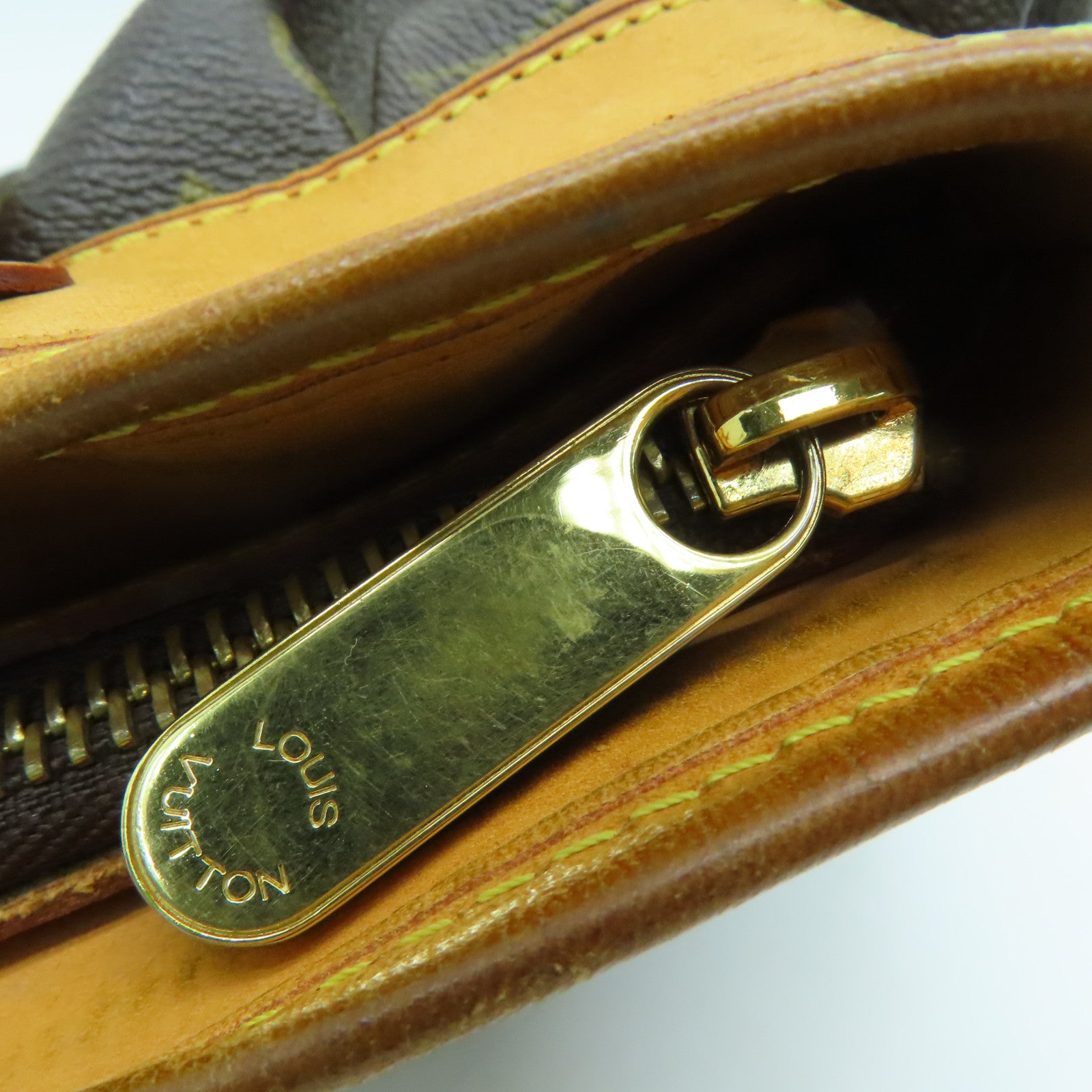 LOUIS VUITTON Monogram Boetie PM金扣手挽袋/肩背袋啡色