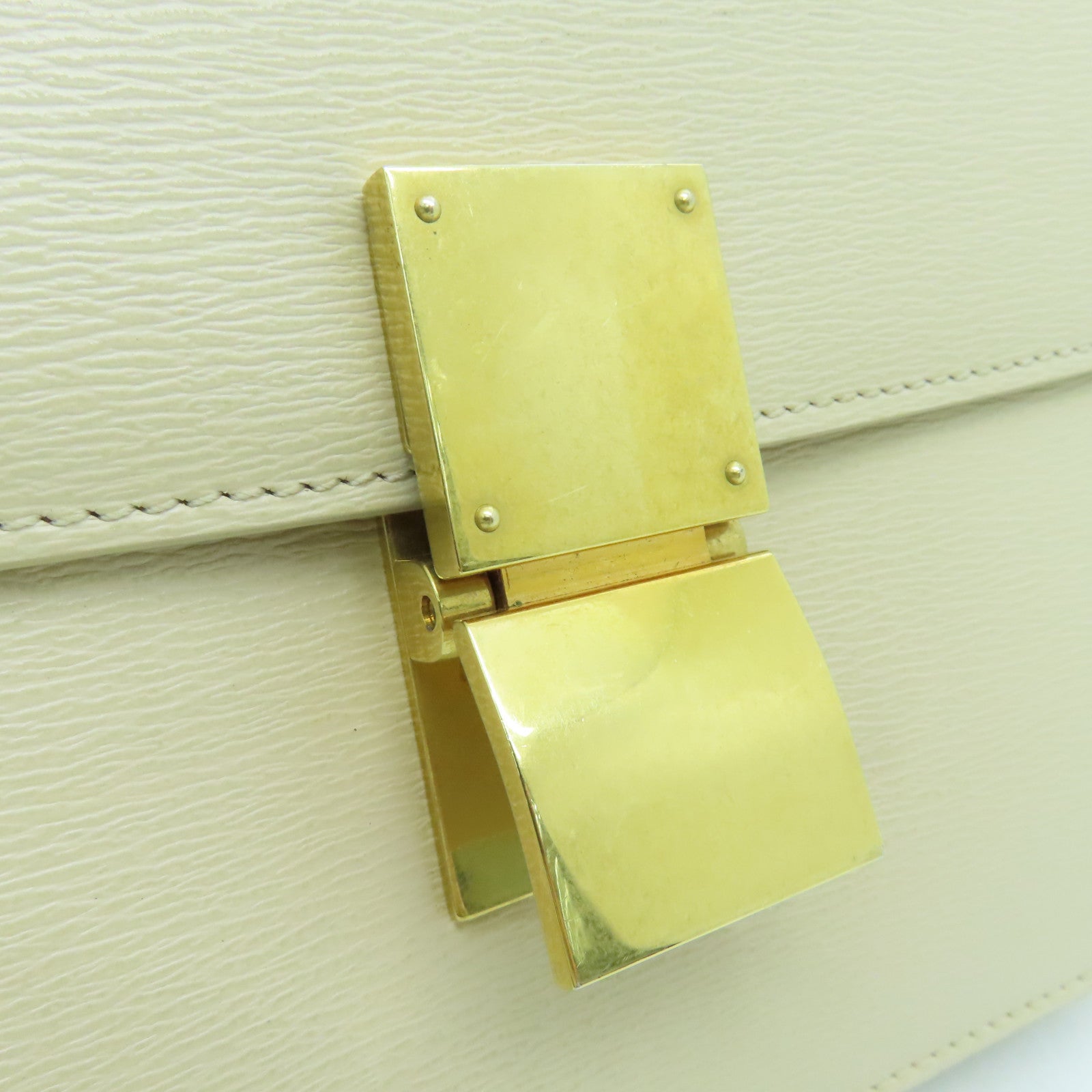 CELINE 牛皮皮革Classic Bag金扣肩背袋米色