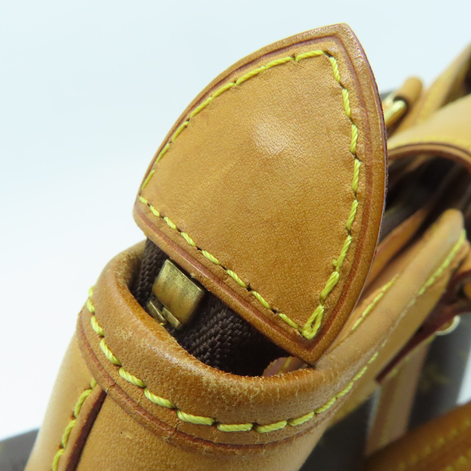 LOUIS VUITTON Monogram Boetie PM金扣手挽袋/肩背袋啡色