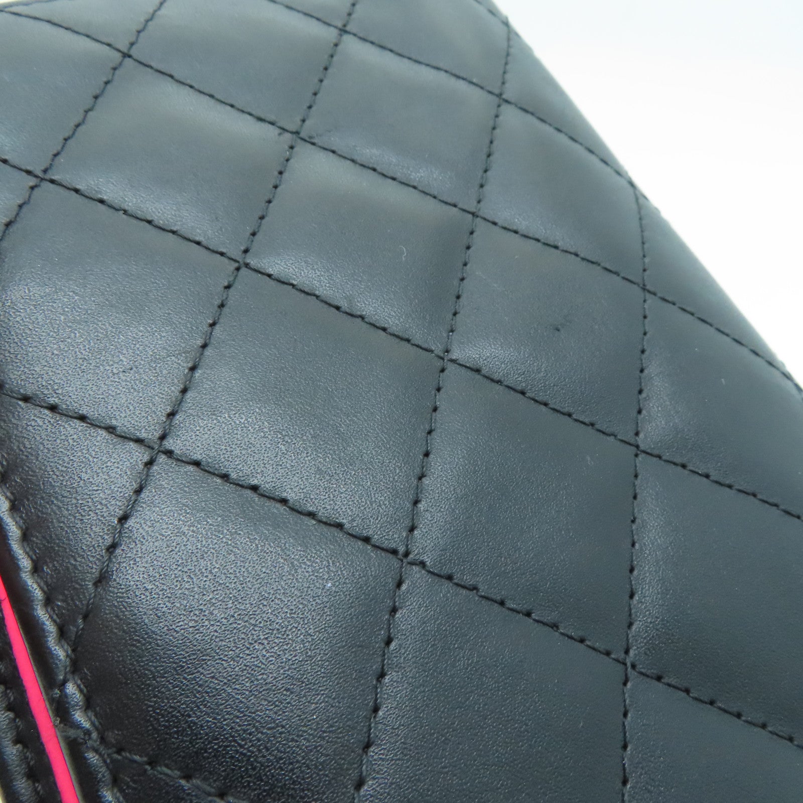 CHANEL [Sharp Discount] Diamond Leather Cambon Line Long Wallet Black/Pink