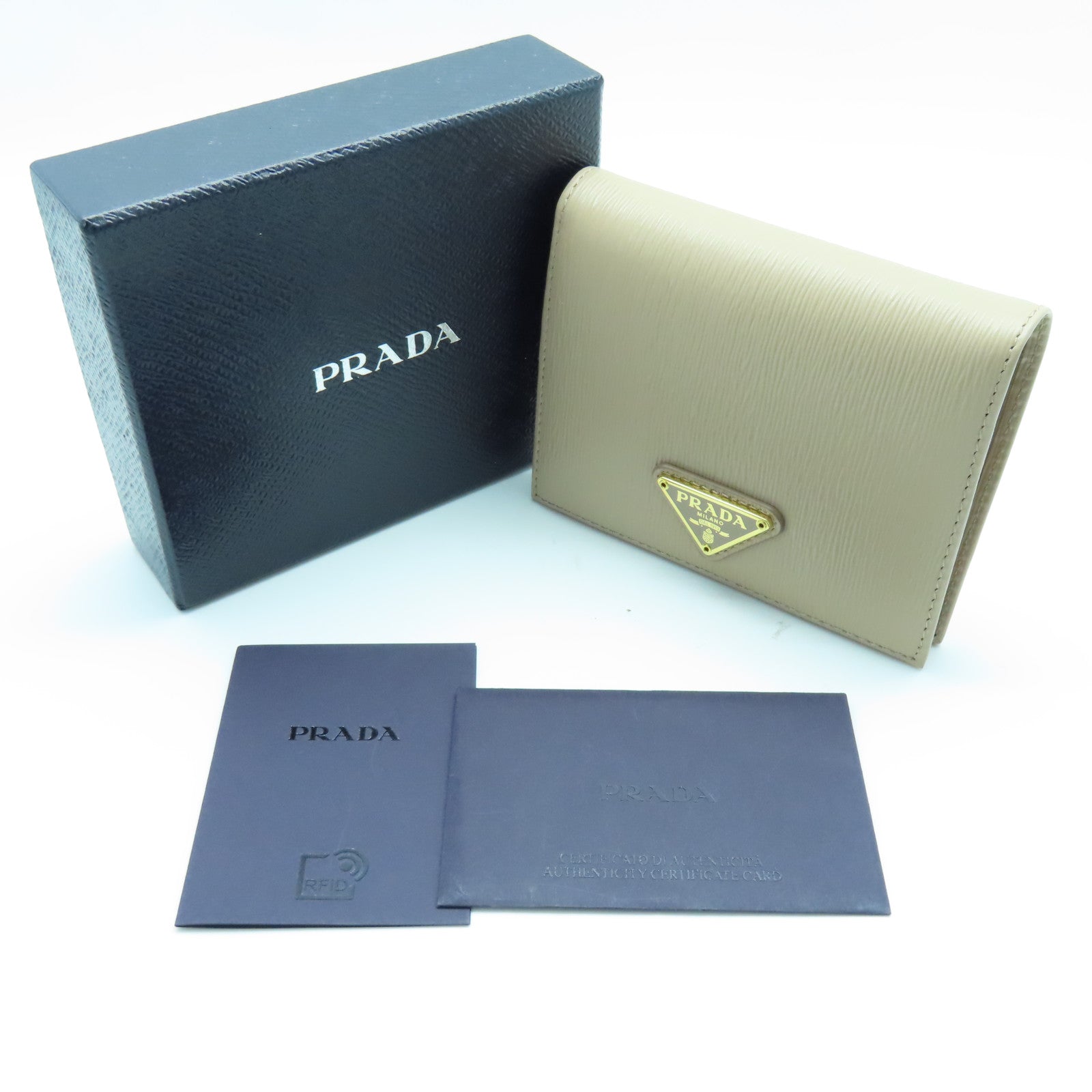 PRADA 牛皮皮革Key case 6金扣钱包米色
