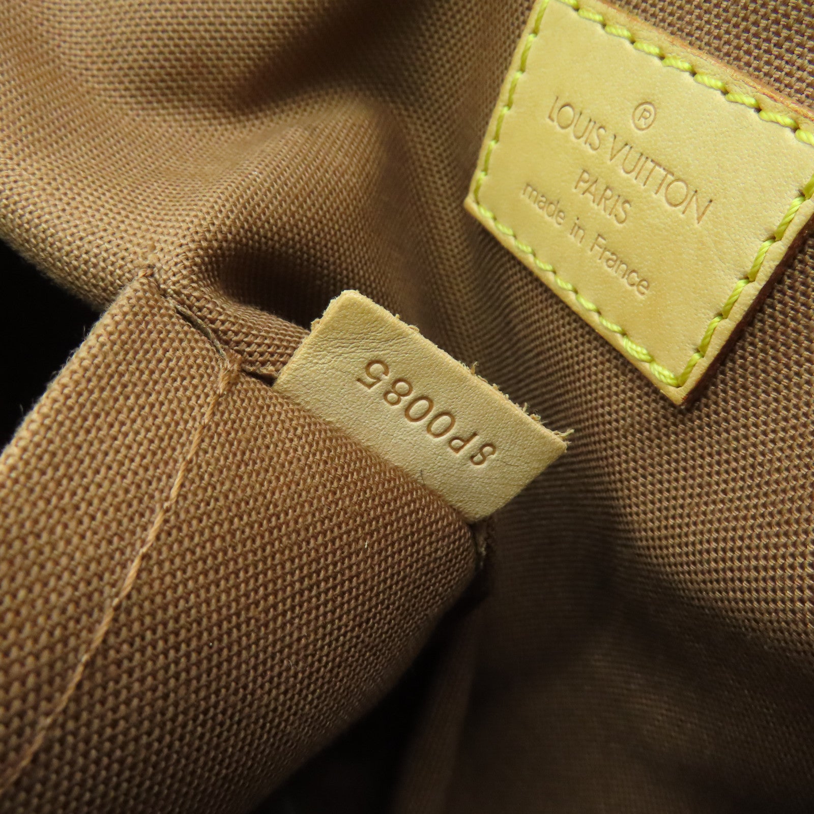 LOUIS VUITTON Monogram Batignolles Gold Buckle Handle Bag Brown