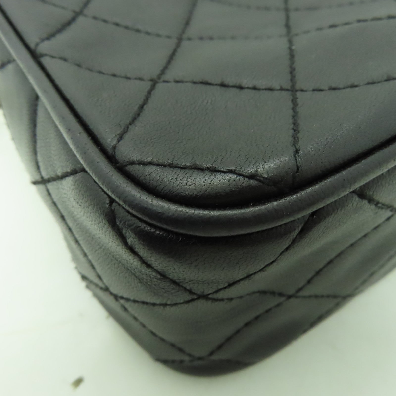 CHANEL 菱格羊皮皮革Chain Shoulder Bag金扣鏈帶肩背袋黑色