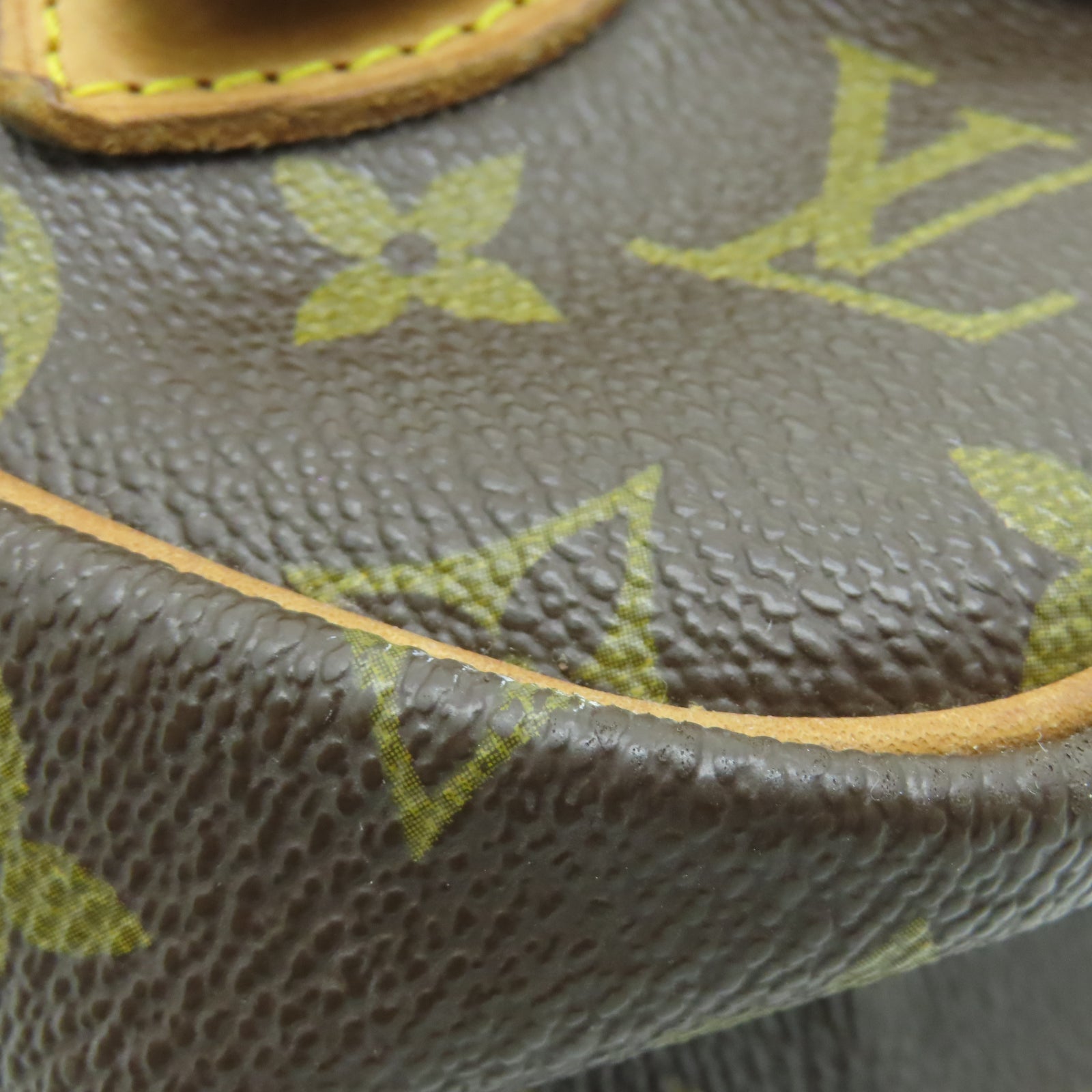 LOUIS VUITTON Monogram Gibeciere MM金扣肩背袋棕色