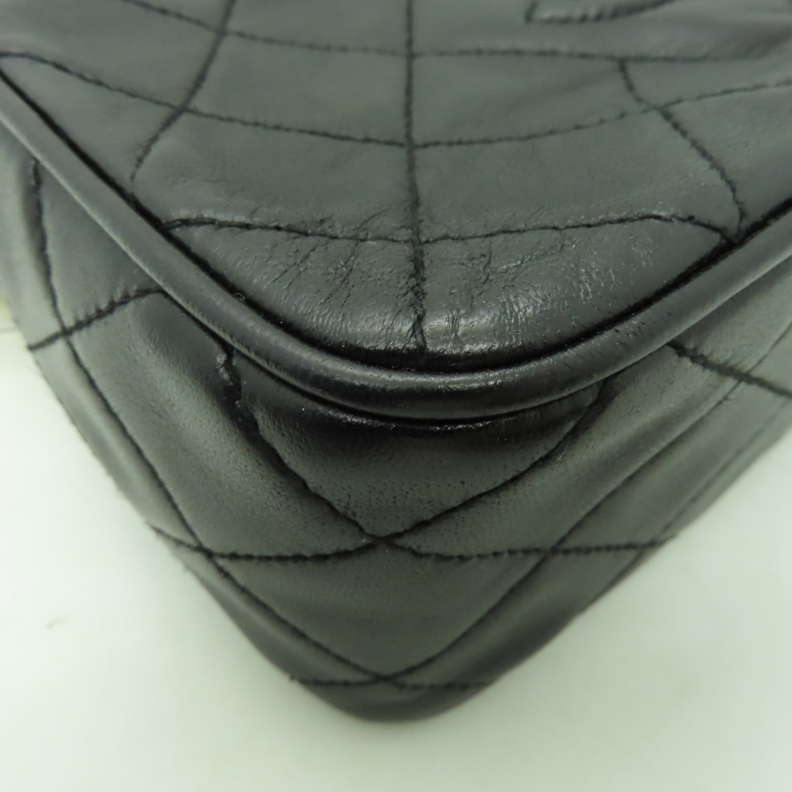 CHANEL 菱格羊皮皮革Chain Shoulder Bag金扣鏈帶肩背袋黑色
