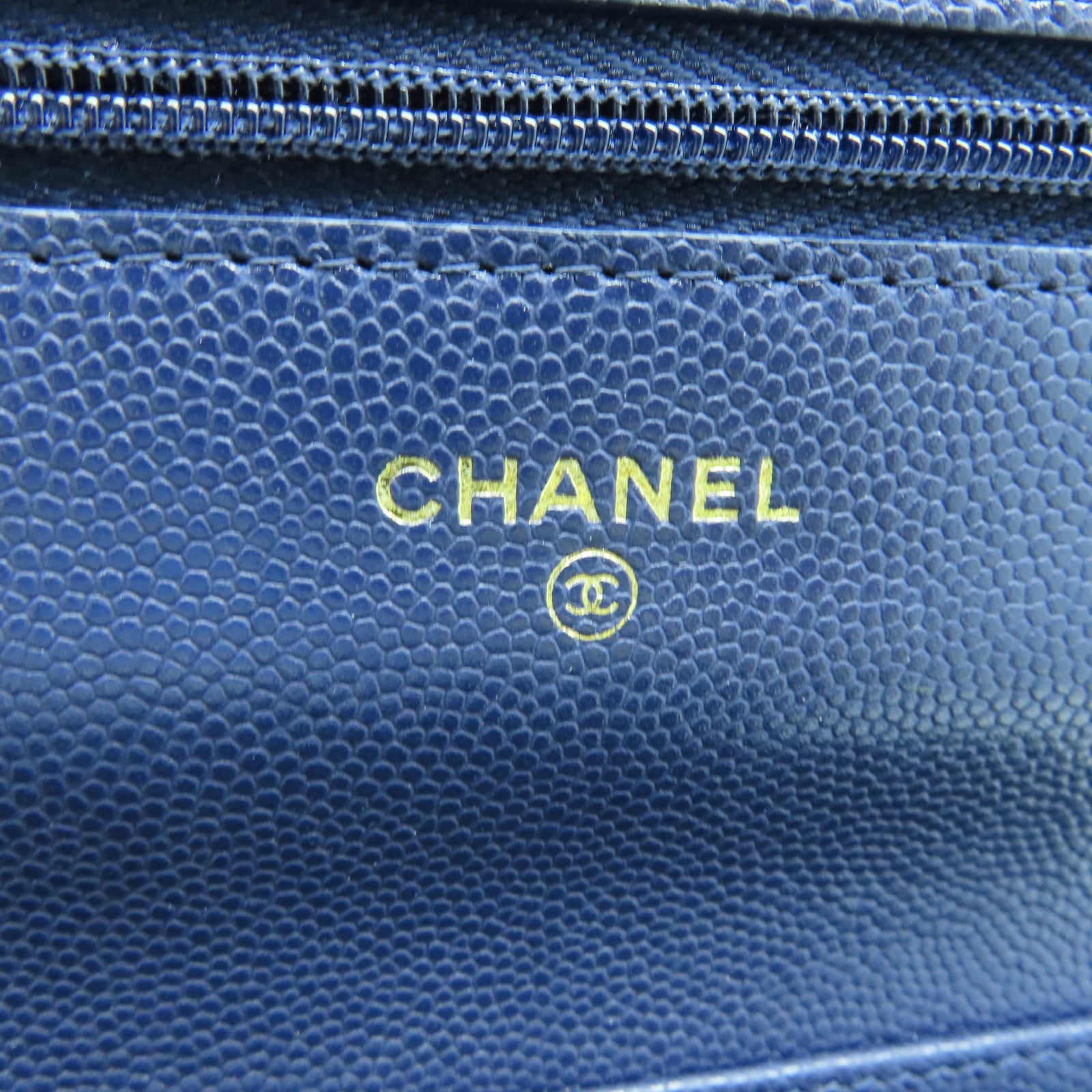 CHANEL Rhombus Caviar Leather Chain Shoulder Bag Gold Buckle Chain Belt Shoulder Bag Dark Blue
