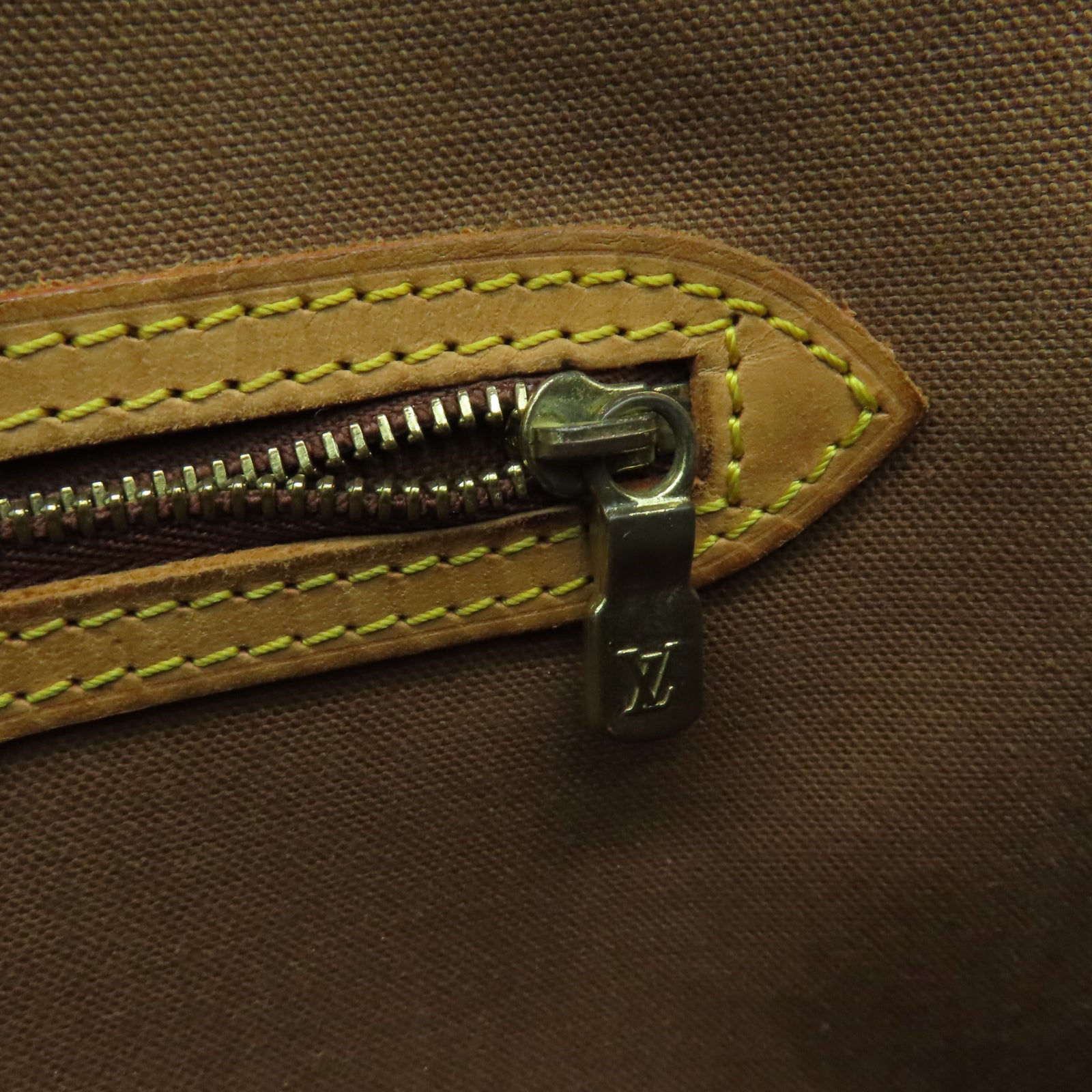 LOUIS VUITTON Monogram Gibeciere MM金扣肩背袋棕色