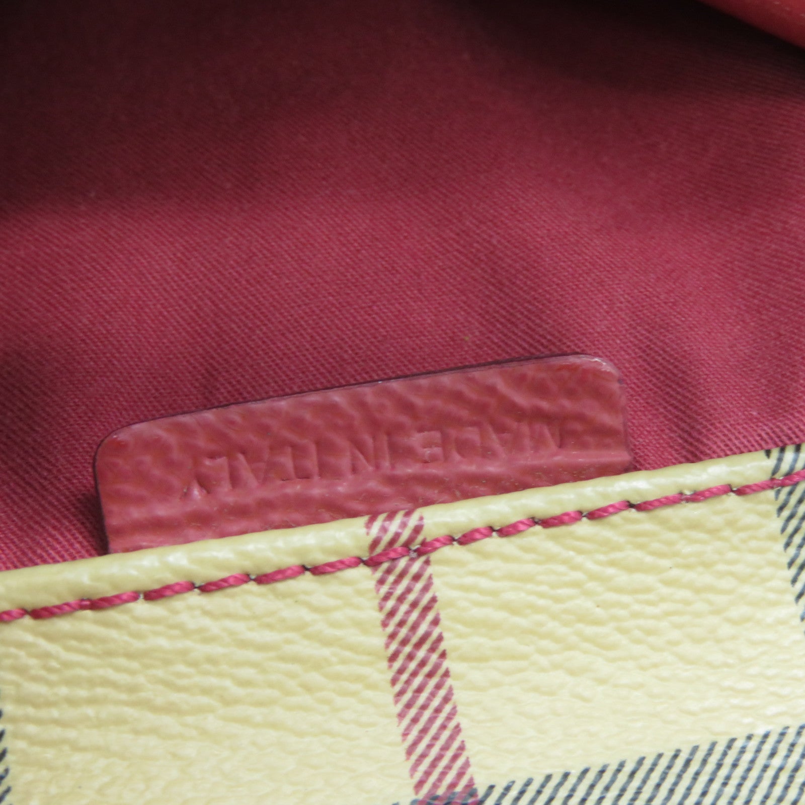 BURBERRY 塗層帆布Shoulder Bag金扣紅色/米色
