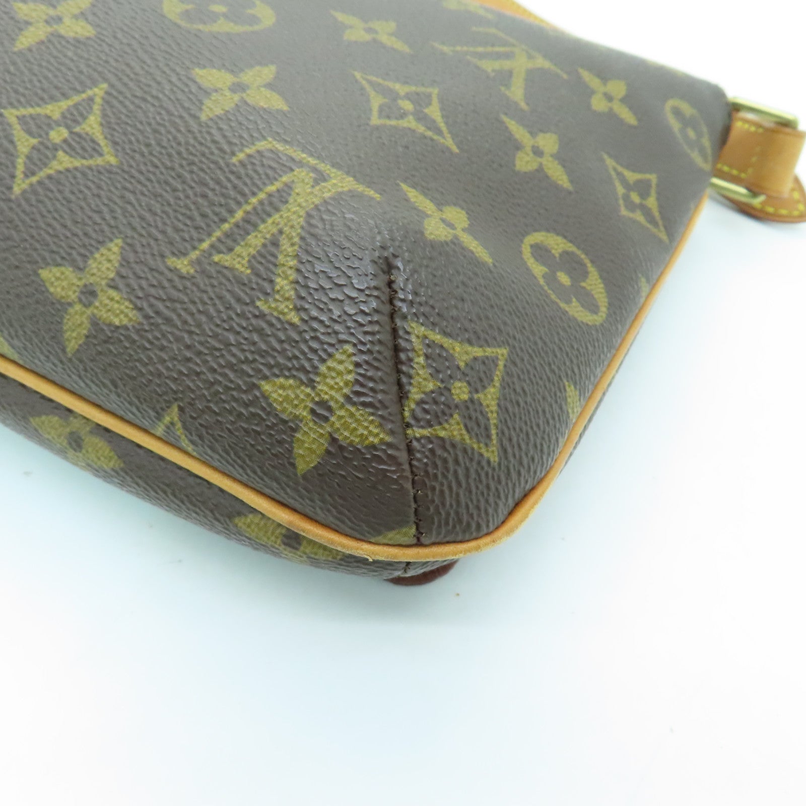 LOUIS VUITTON Monogram Musette Tango Gold Buckle Shoulder Bag Brown