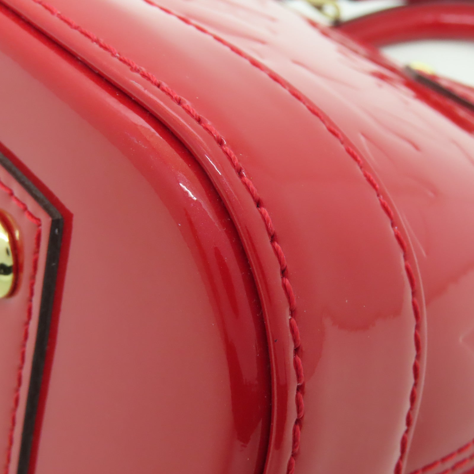 LOUIS VUITTON Vernis Alma BB金扣手挽袋紅色