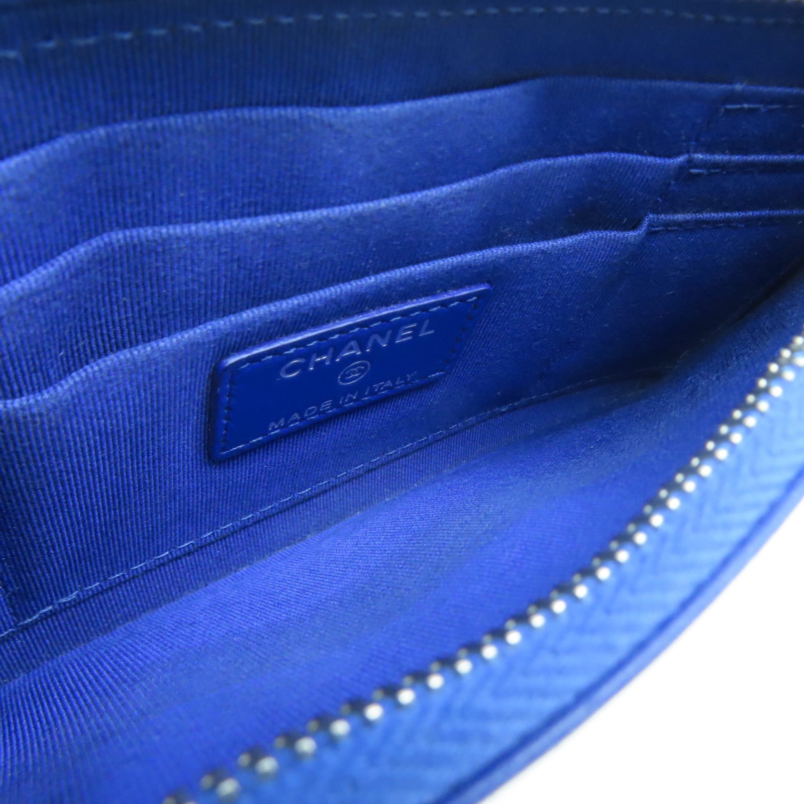 CHANEL 菱格皮革Pouch Wallet銀扣長錢包藍色
