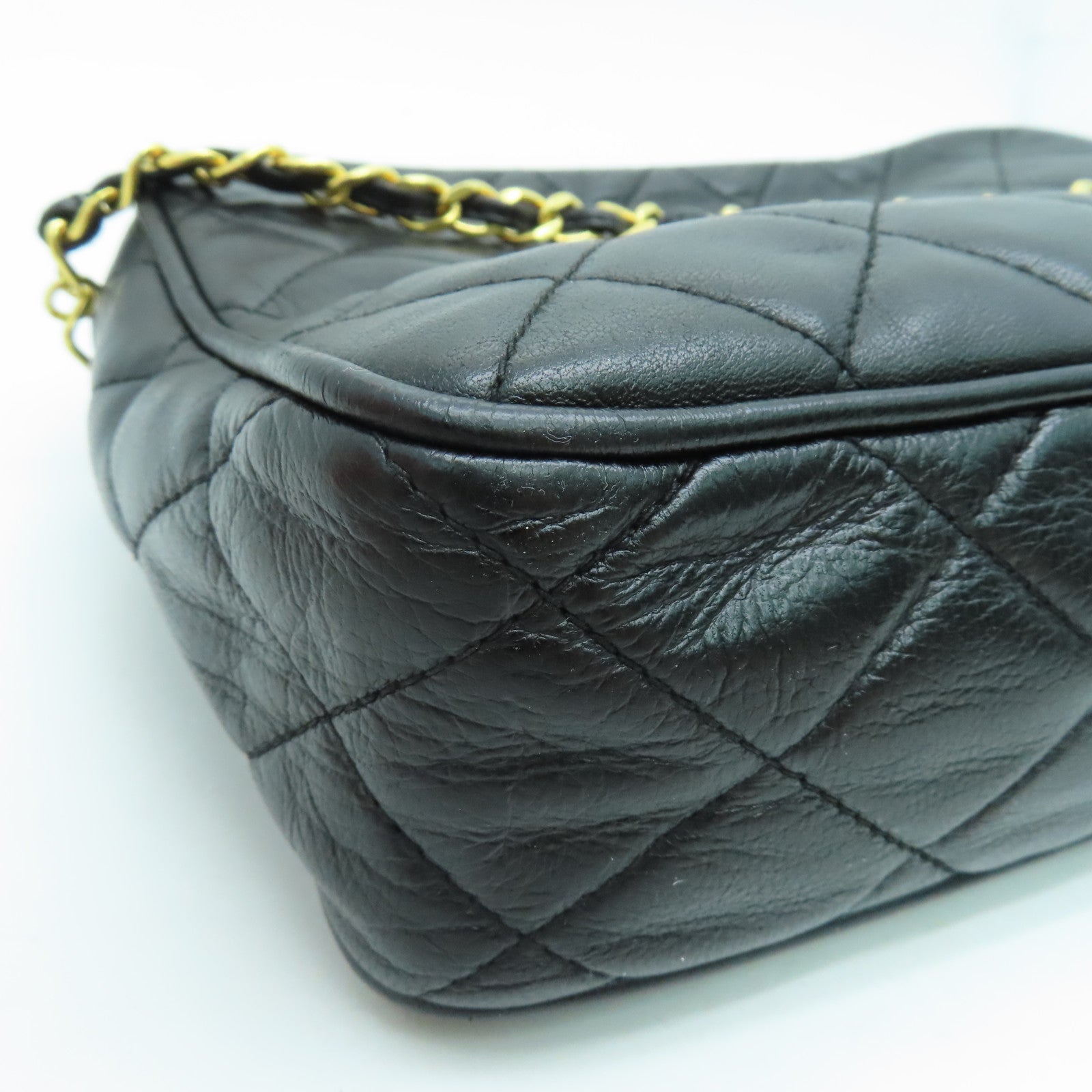 CHANEL 菱格羊皮皮革Chain Shoulder金扣鏈帶肩背袋黑色