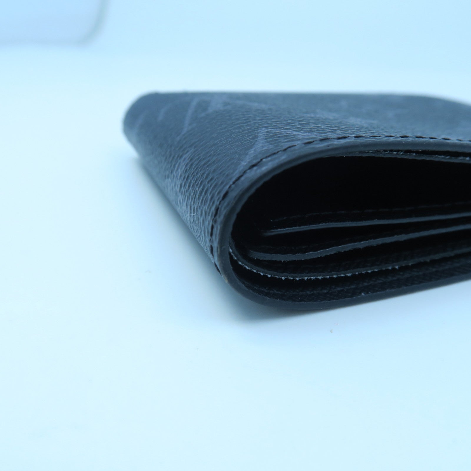 LOUIS VUITTON Monogram Slende Walllet wallet black