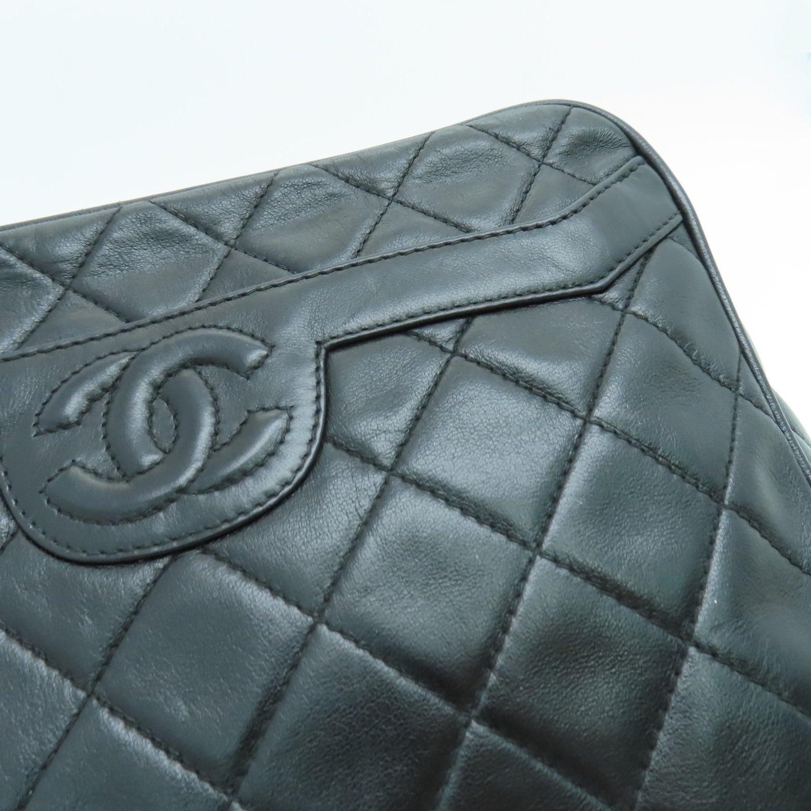 CHANEL 菱格羊皮皮革Chain Shoulder金扣鏈帶肩背袋黑色