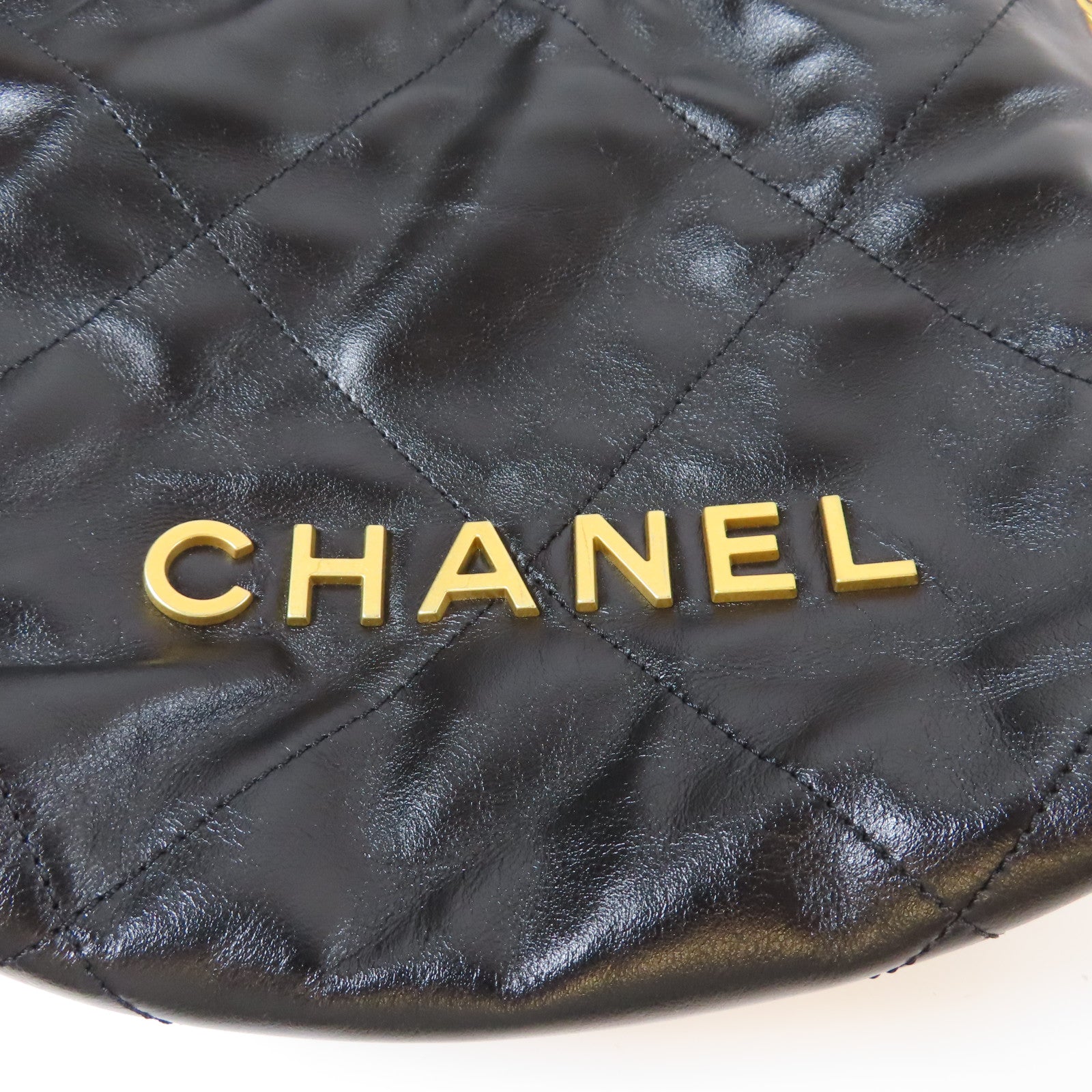 CHANEL 菱格羊皮皮革Mini 22金扣手挽肩背兩用袋黑色