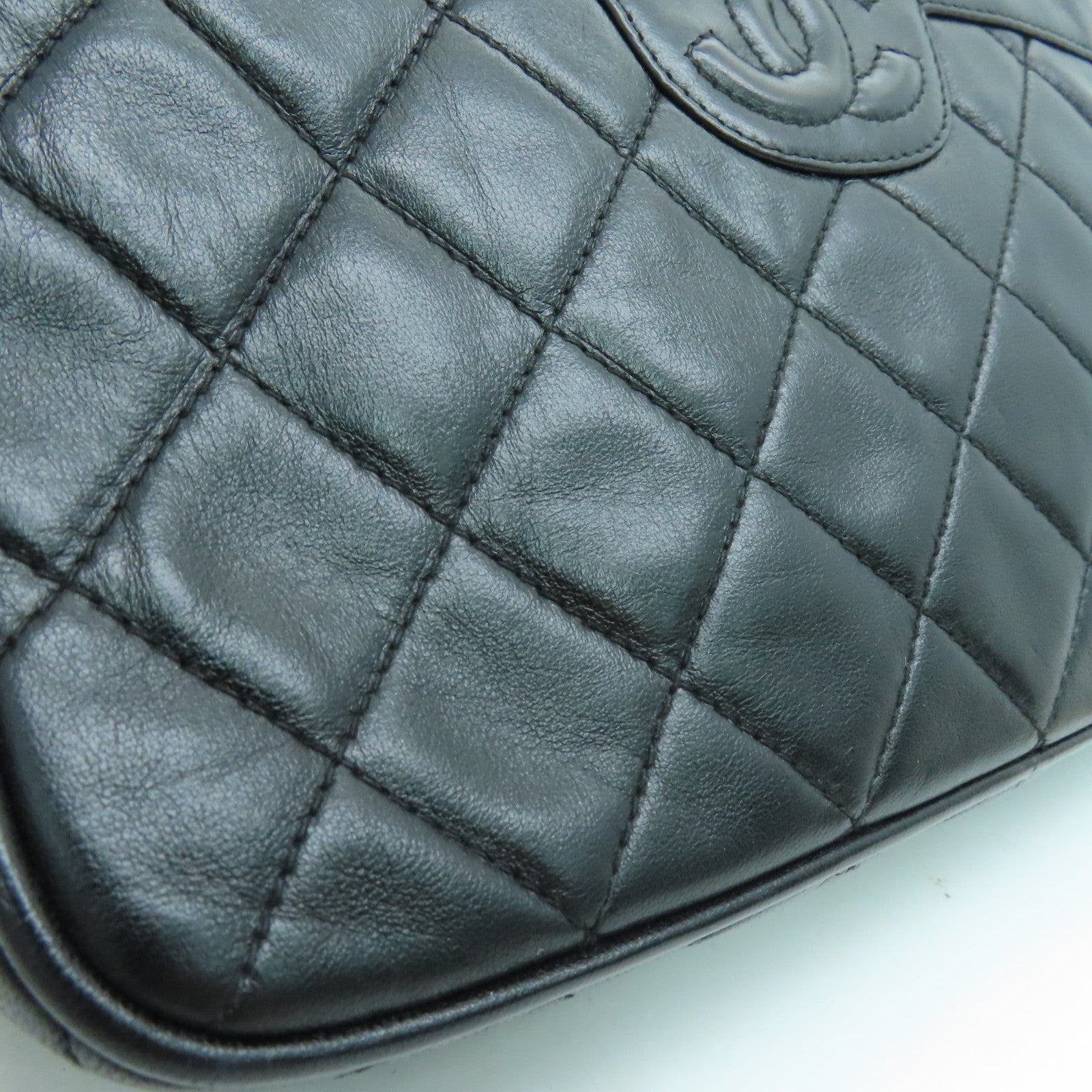 CHANEL 菱格羊皮皮革Chain Shoulder金扣鏈帶肩背袋黑色