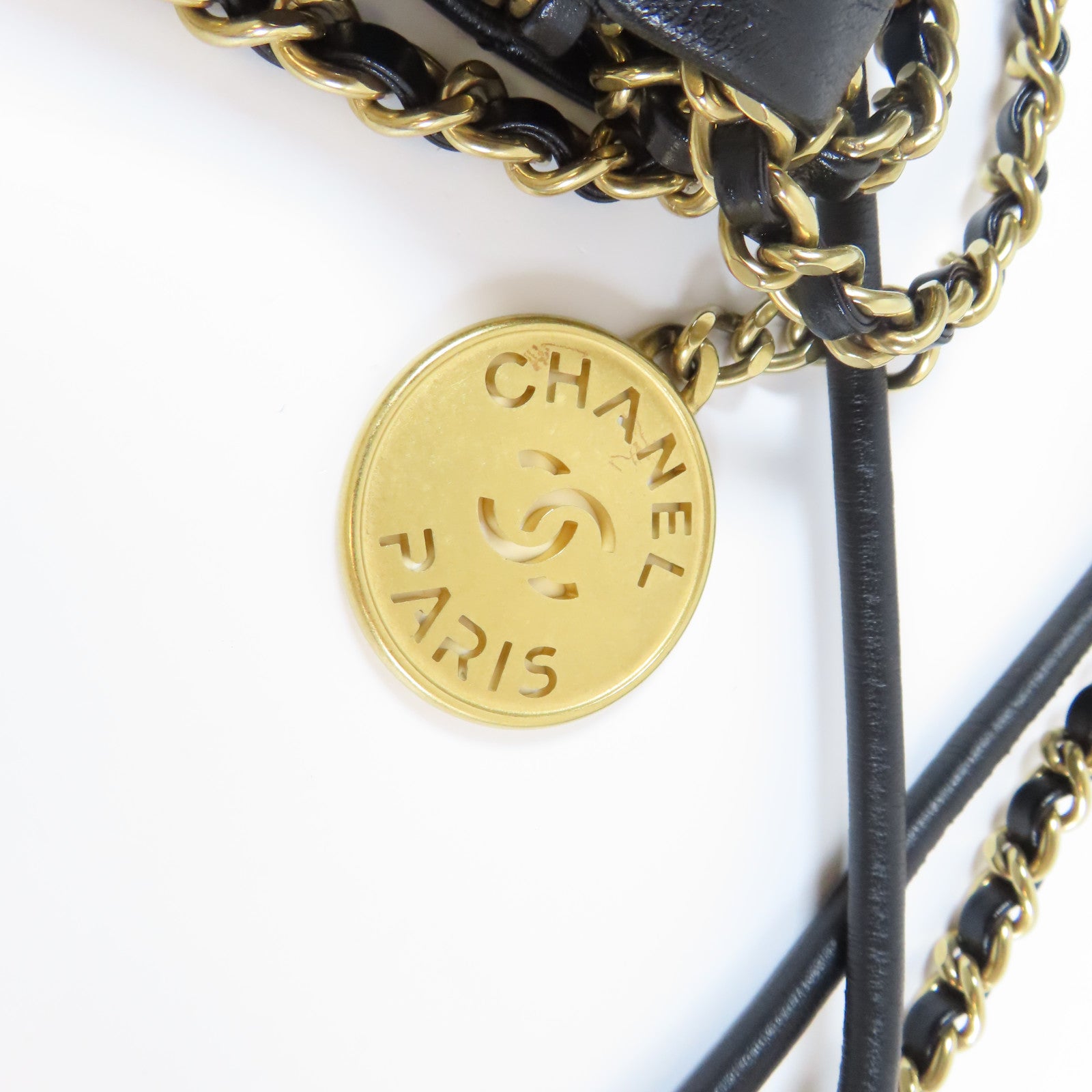 CHANEL 菱格羊皮皮革Mini 22金扣手挽肩背兩用袋黑色