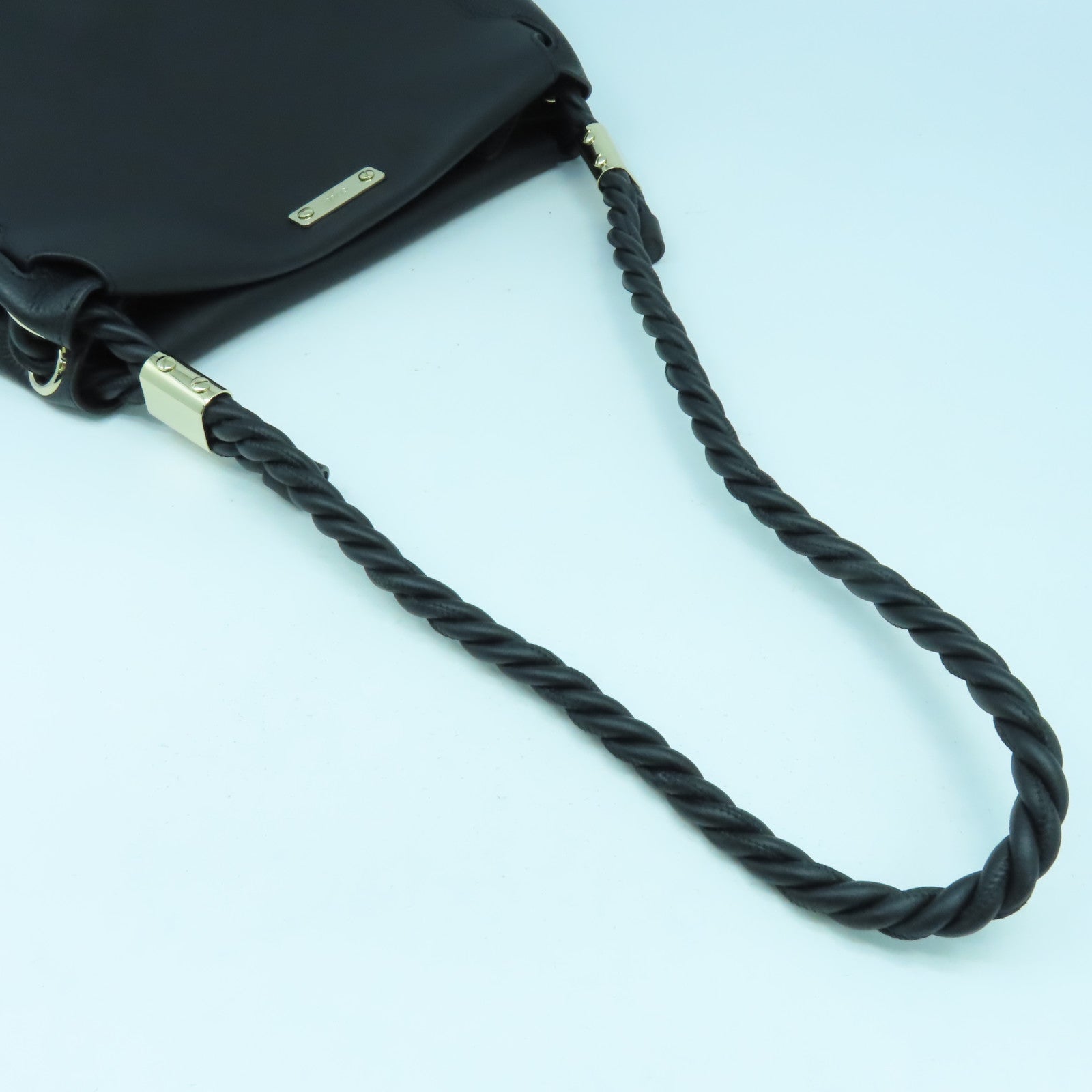 Chloe 牛皮皮革Key Medium金扣肩背袋黑色